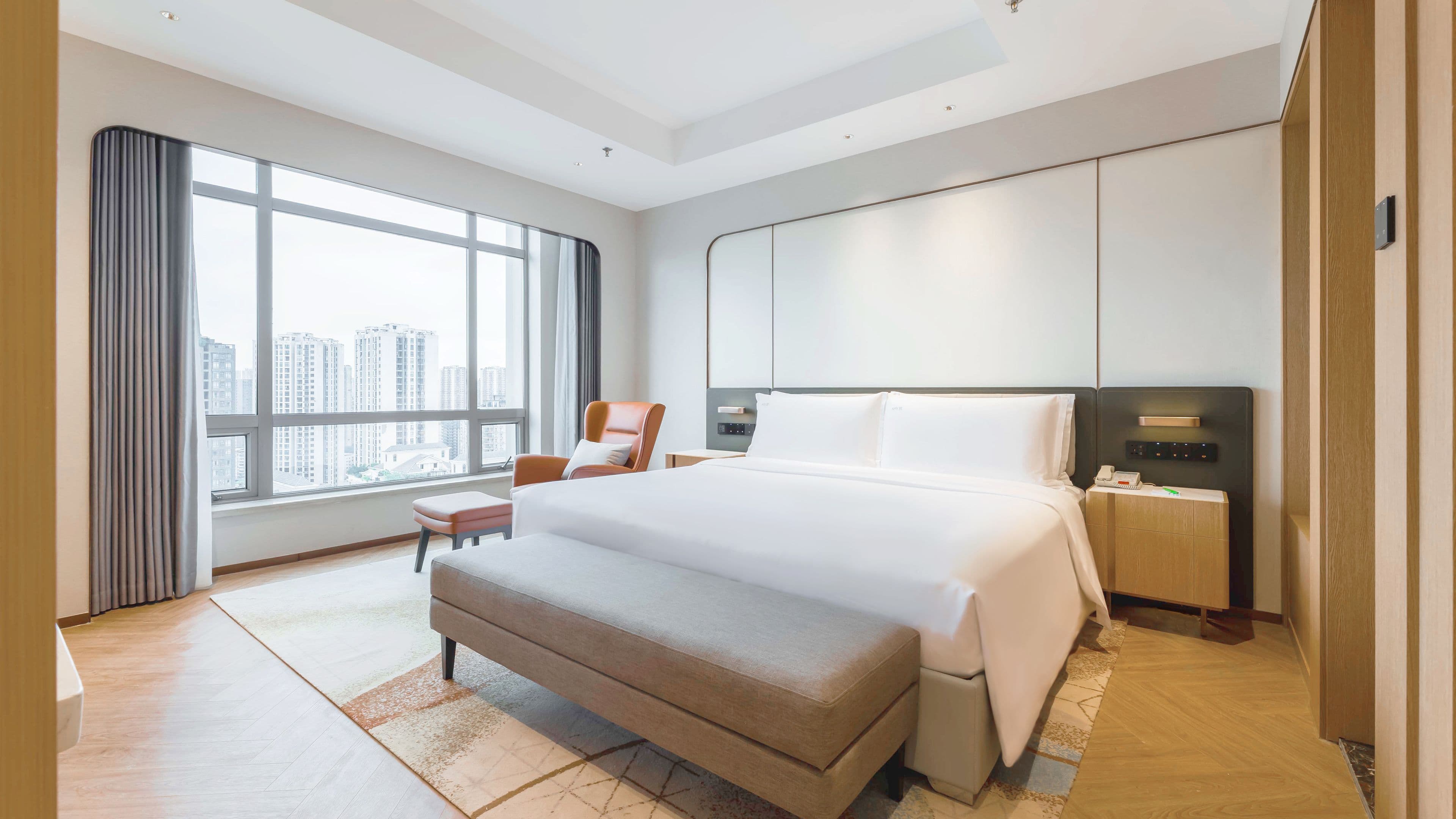 Holiday Inn Chongqing Guanyinqiao — 24