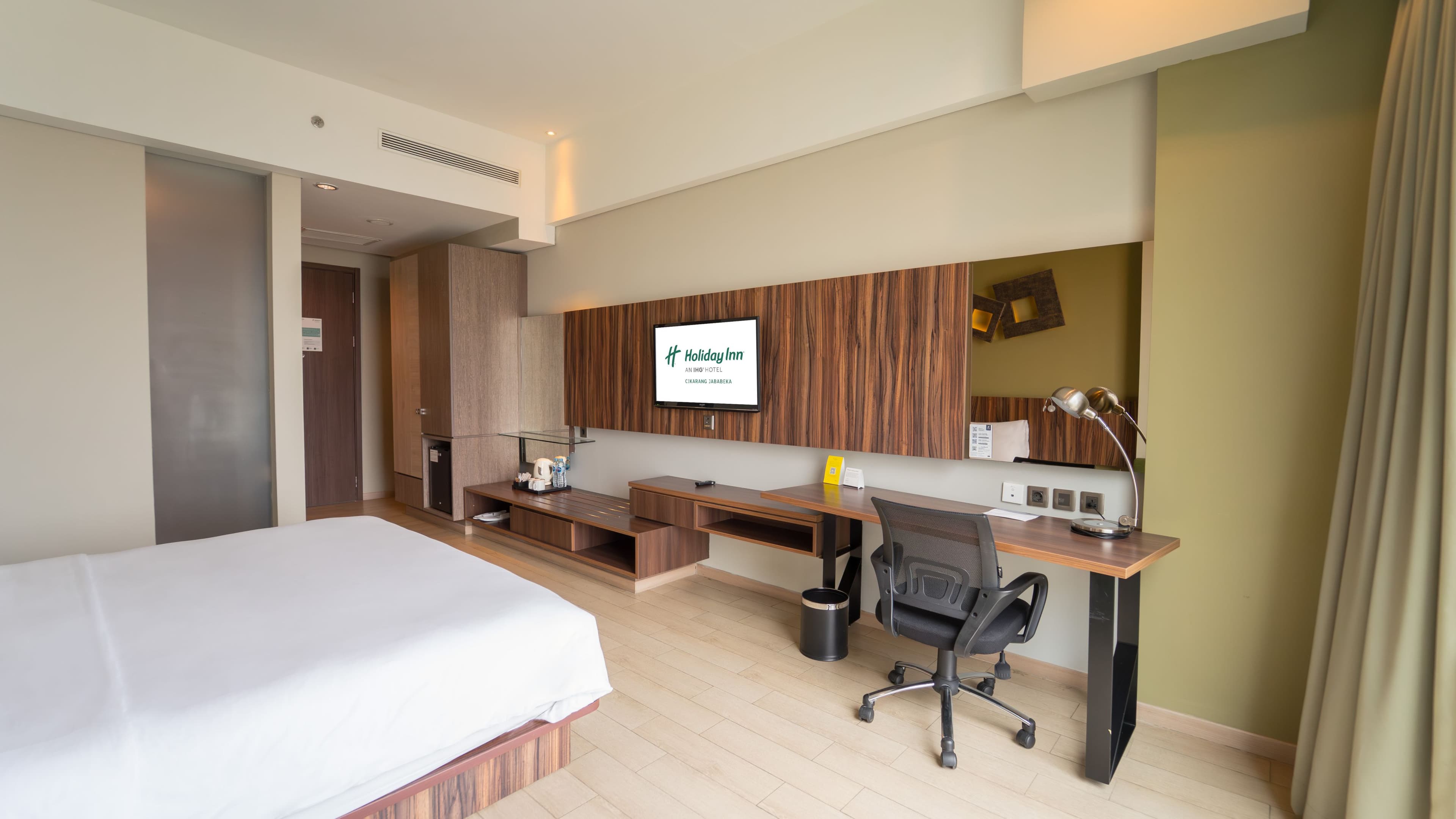 Holiday Inn Cikarang Jababeka — 7