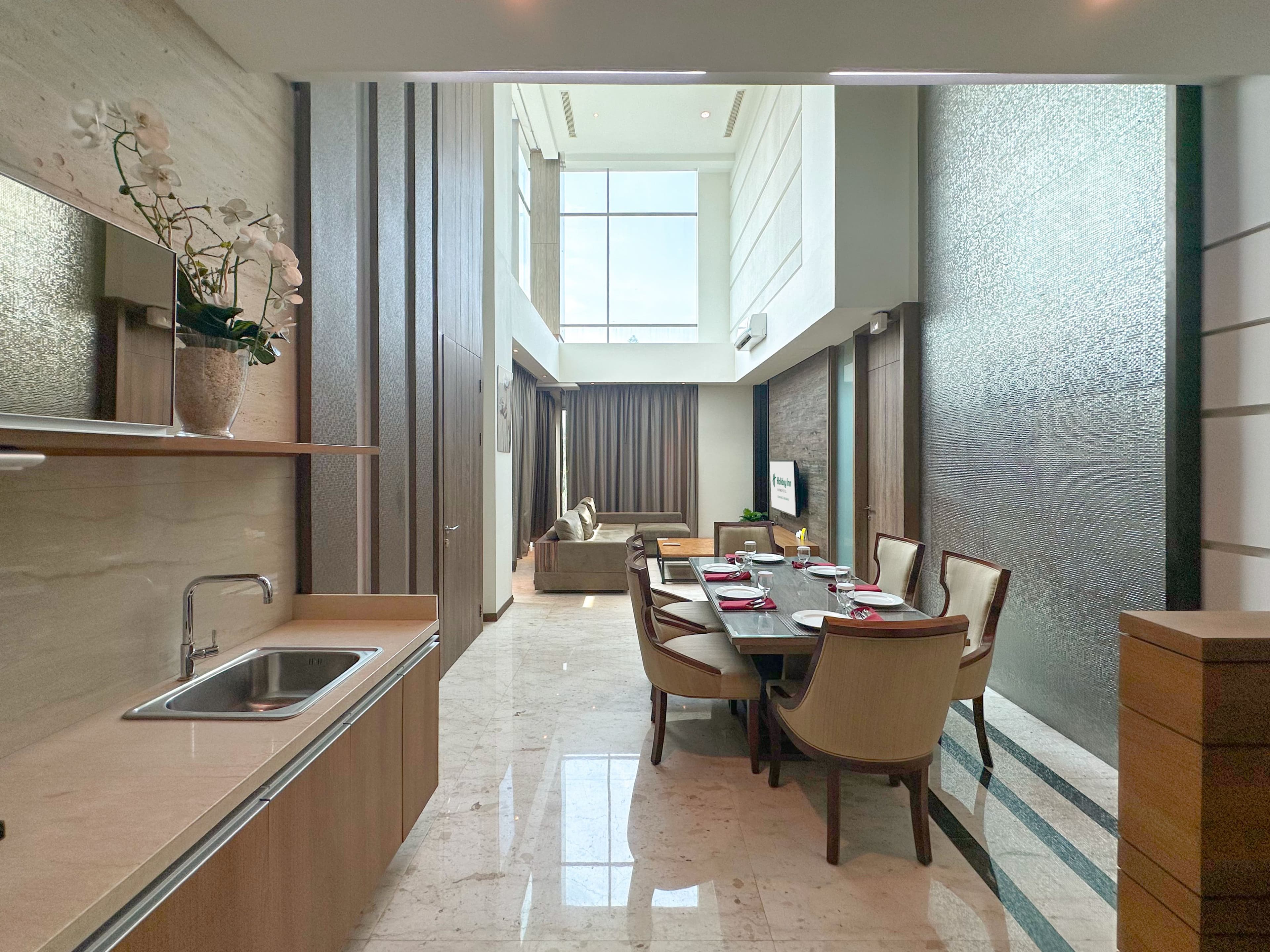 Holiday Inn Cikarang Jababeka — 61
