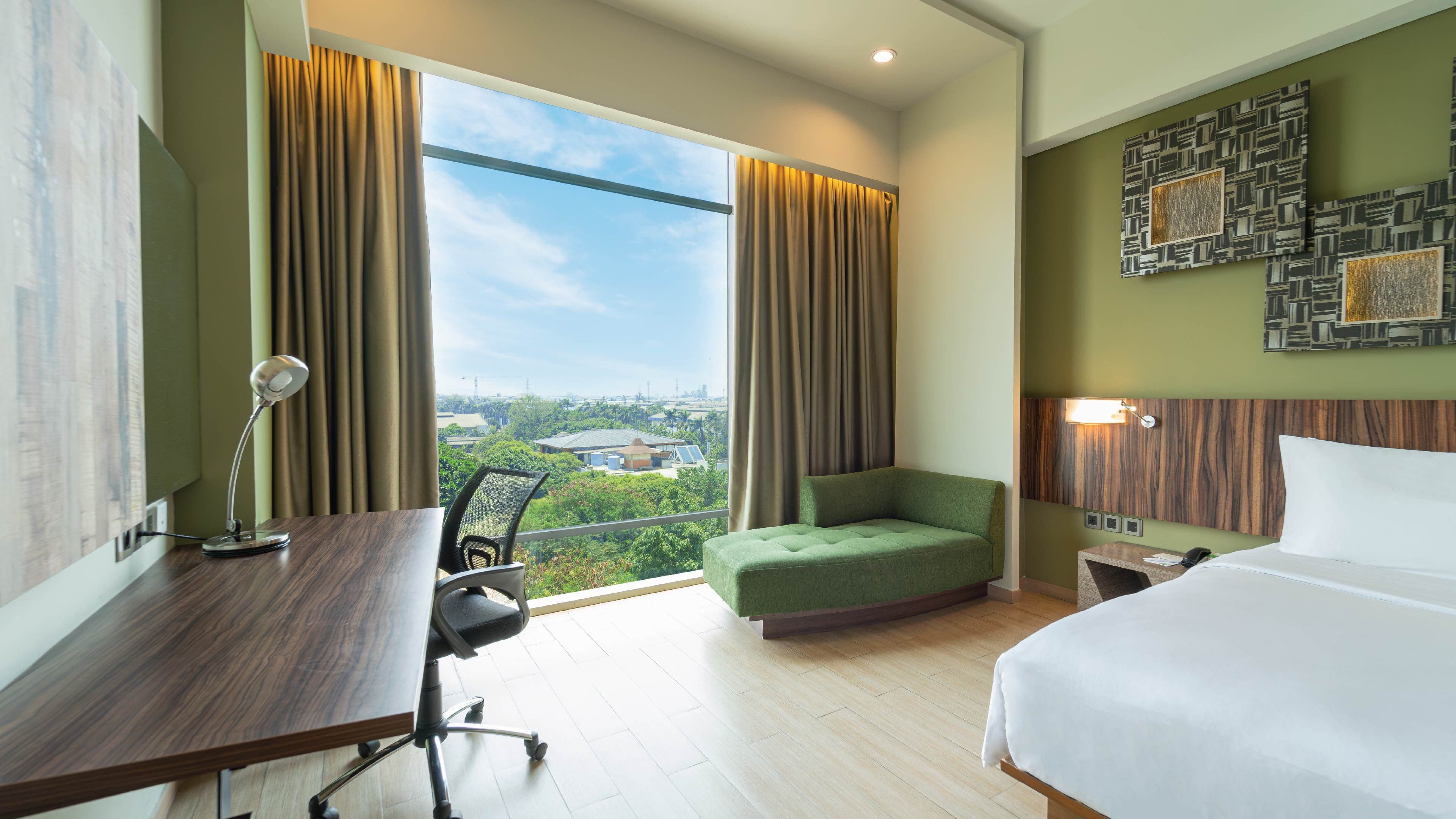 Holiday Inn Cikarang Jababeka - Image 4