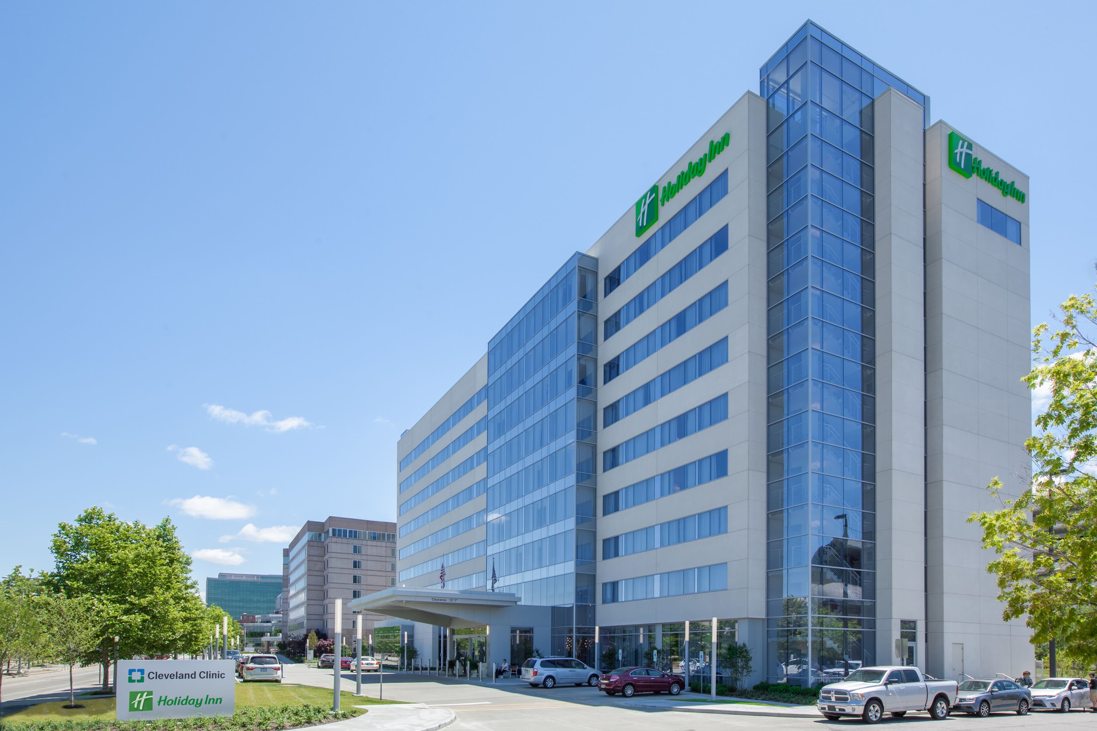 Holiday Inn Cleveland Clinic - Image 1