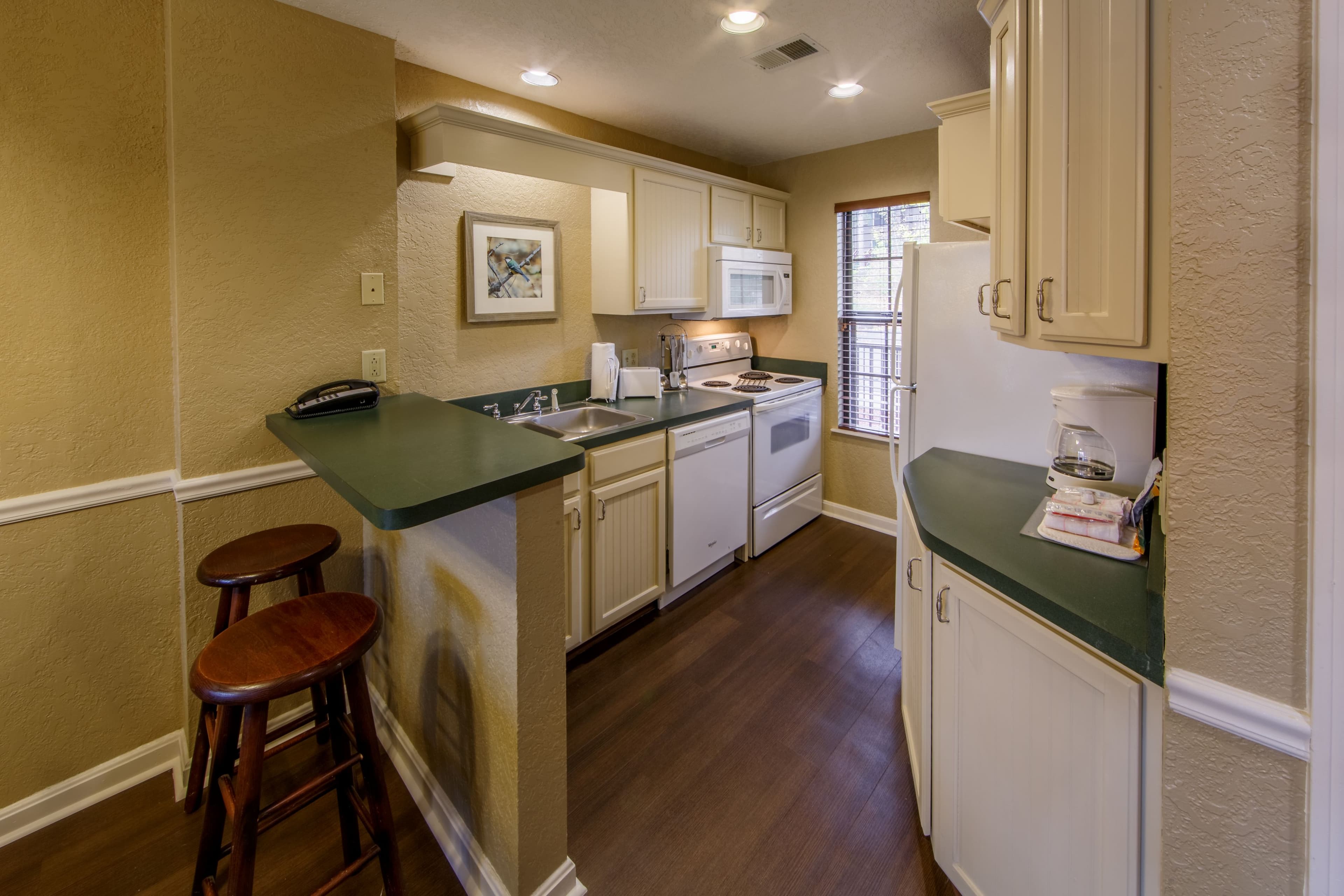 Holiday Inn Club Vacations Oak n Spruce Resort Berkshires - Image 3