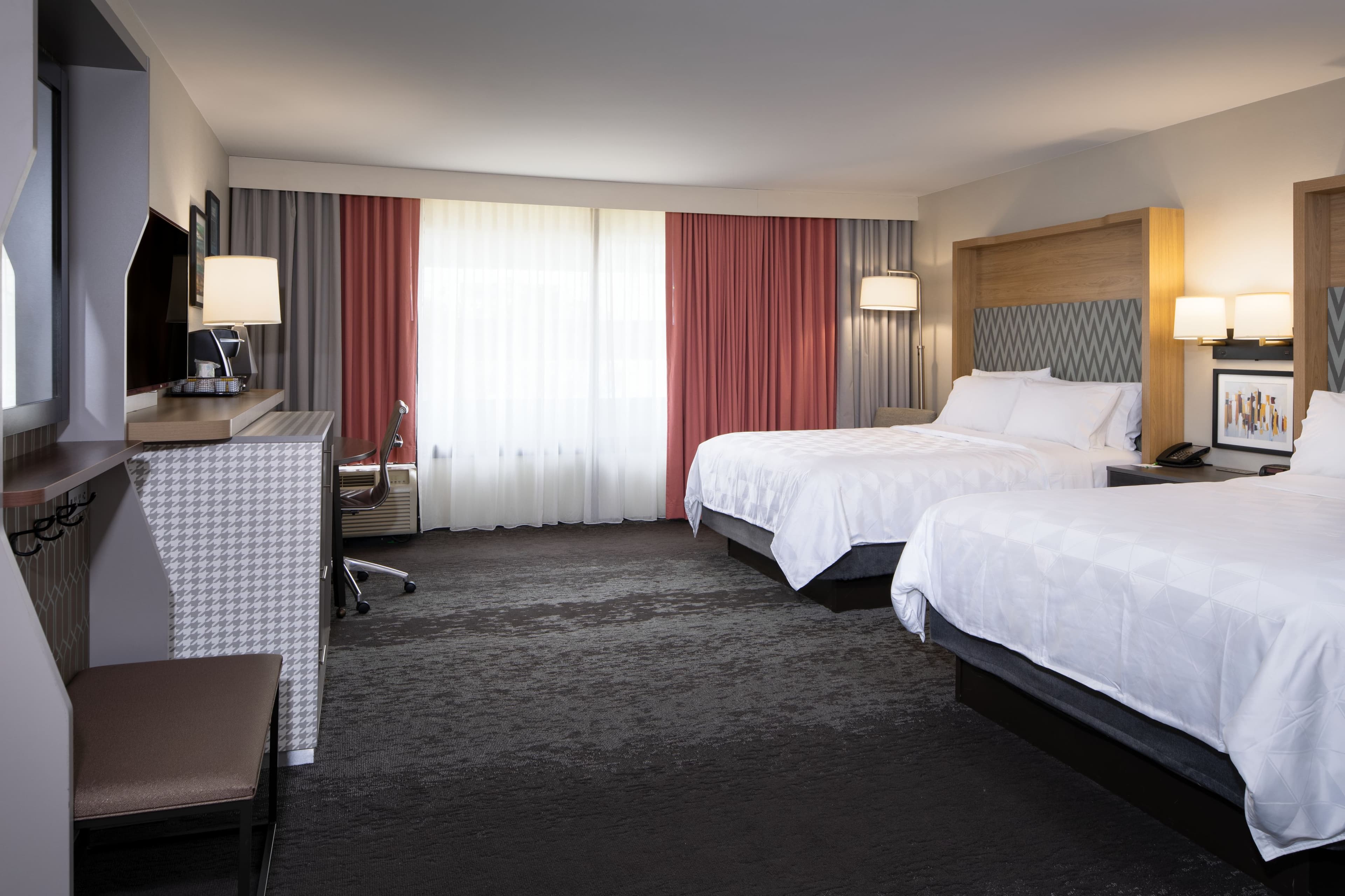 Holiday Inn Washington-College Pk (I-95) — 13