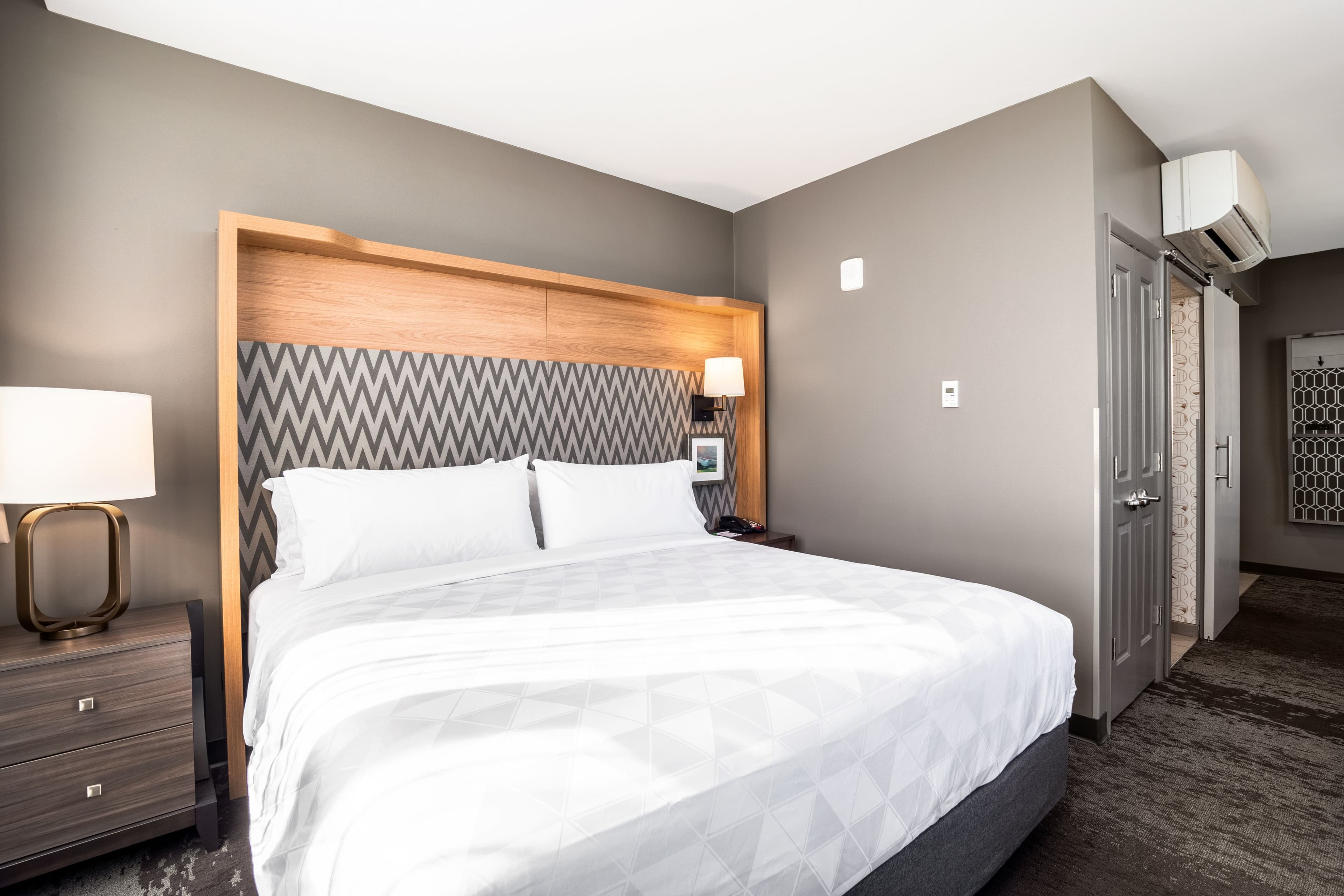 Holiday Inn Columbia - Downtown — 10
