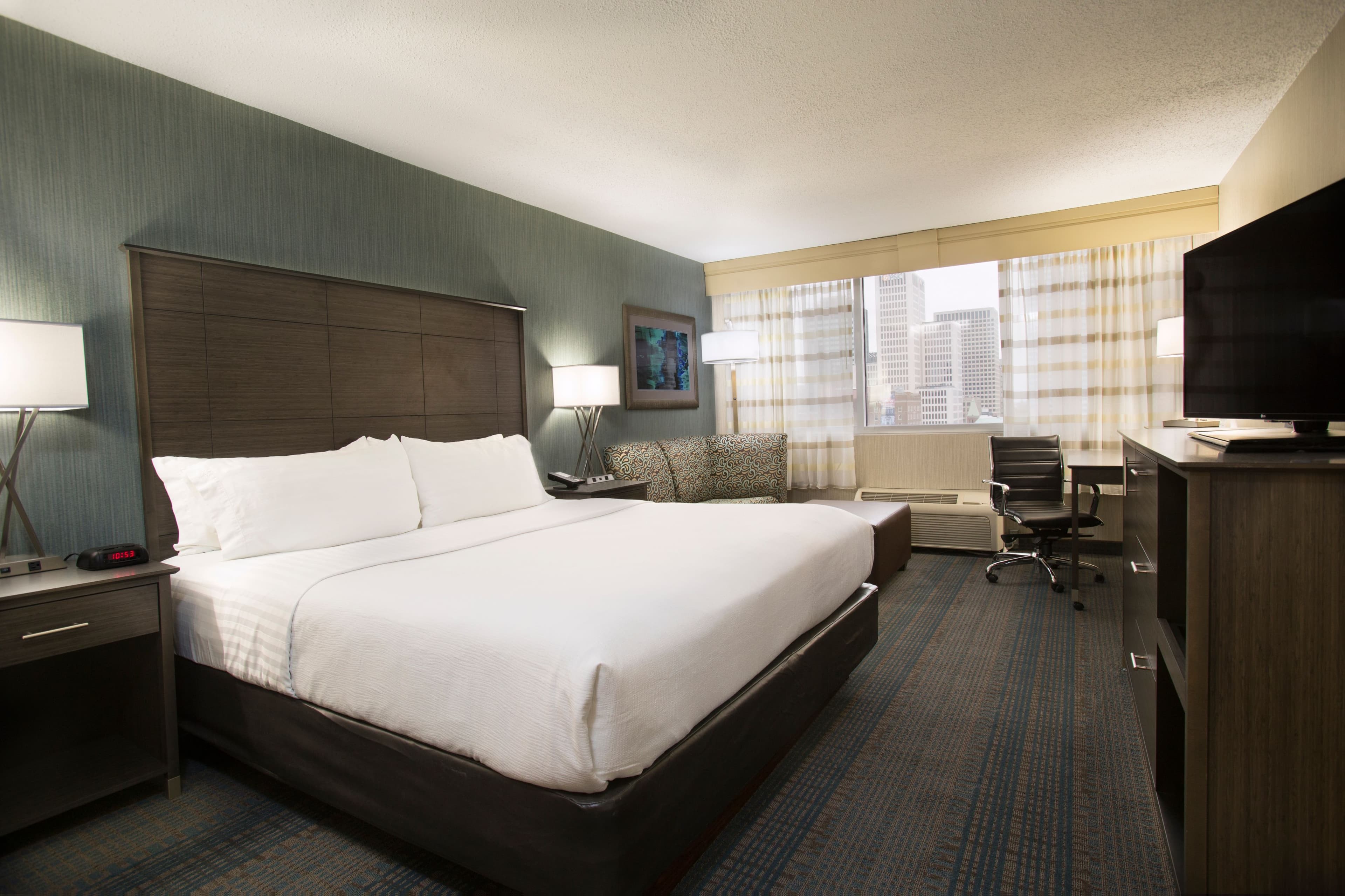 Holiday Inn Columbus Dwtn-Capitol Square — 12
