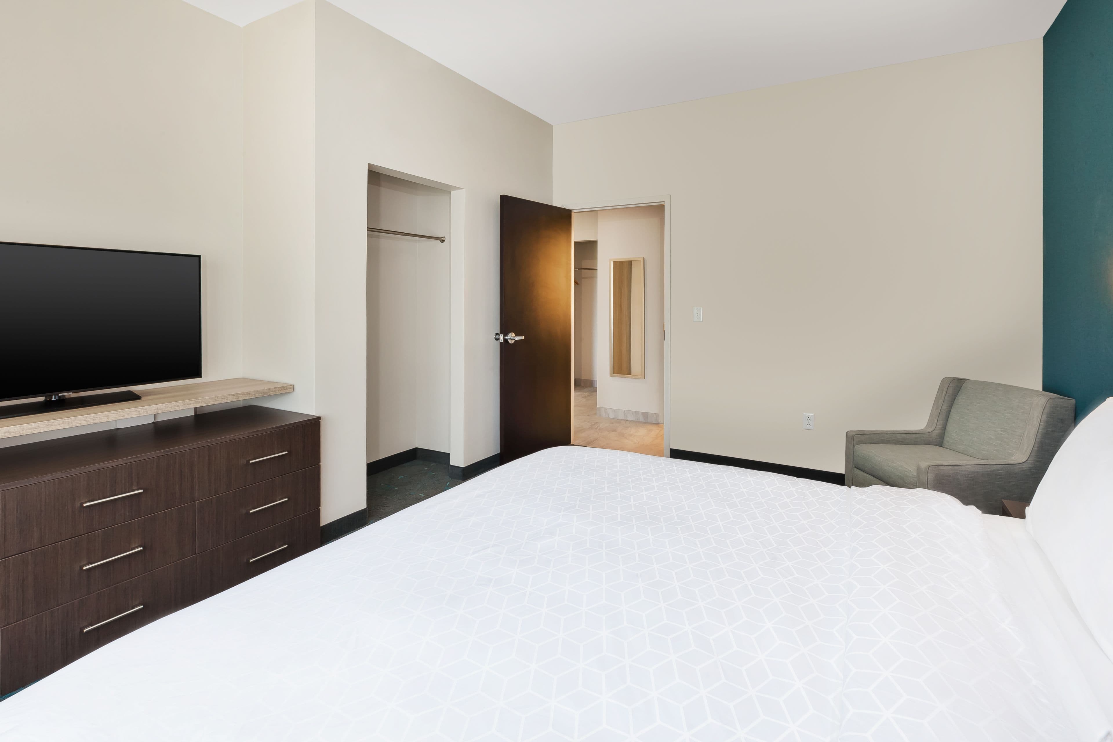 Holiday Inn Cookeville — 7