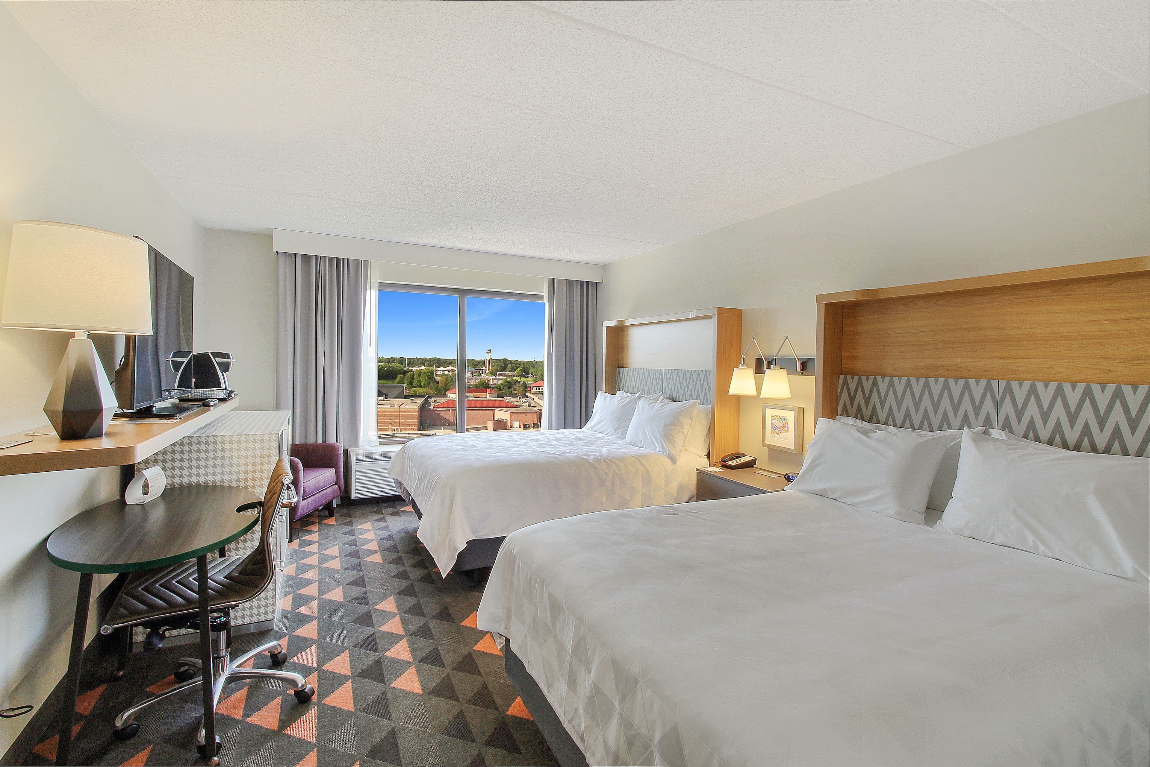 Holiday Inn Chicago Nw Crystal Lk Conv Ctr — 14