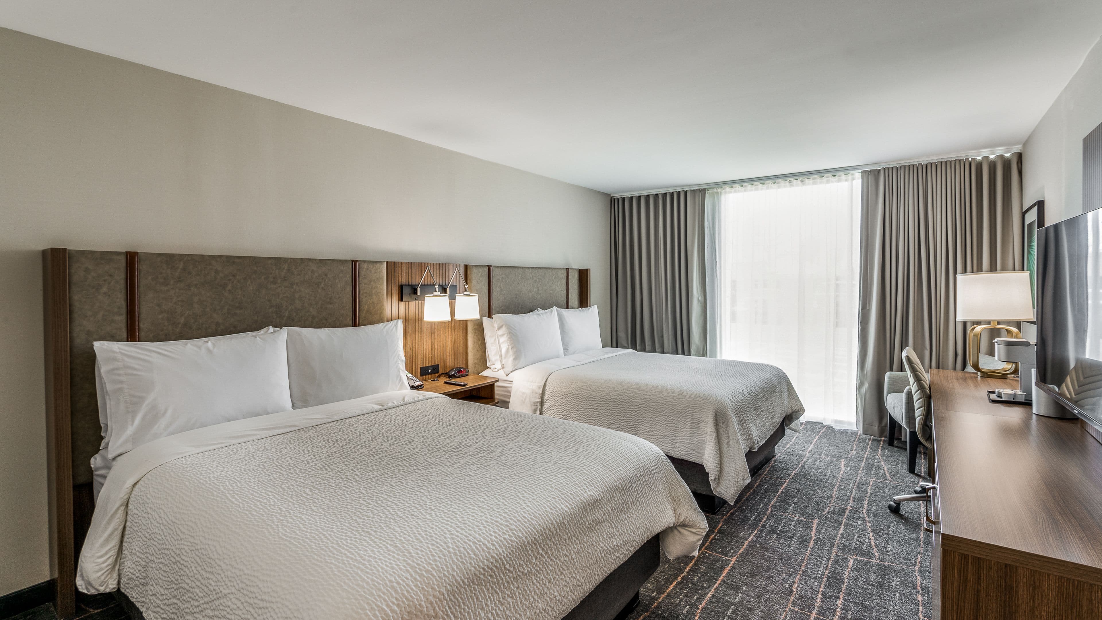 Holiday Inn Dallas Market Ctr Love Field — 10