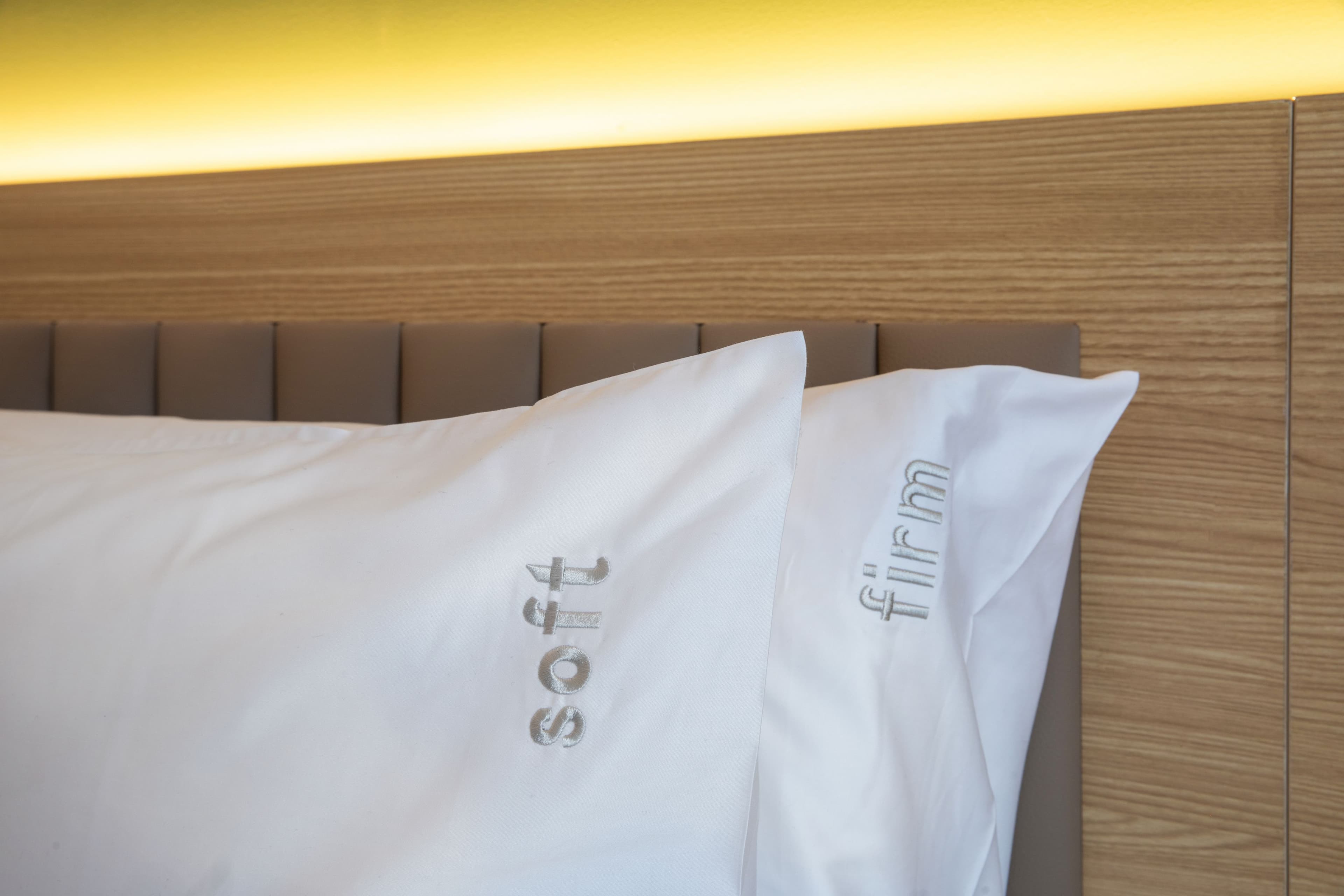 Holiday Inn Dandenong - Image 2