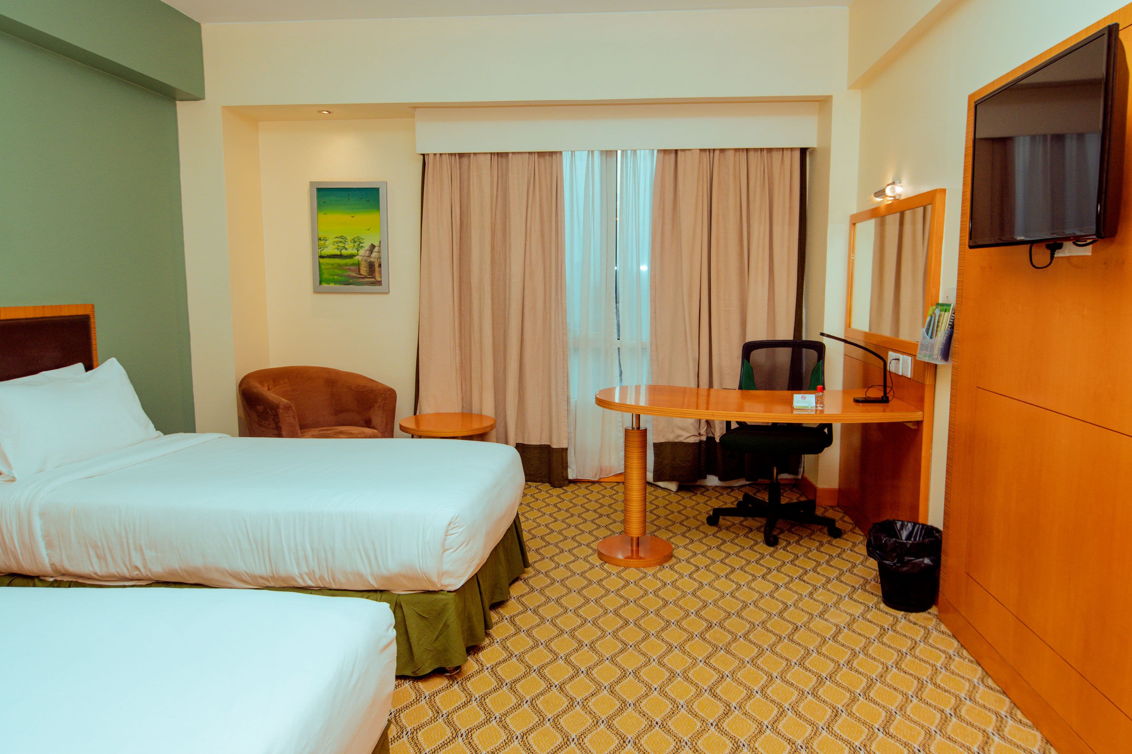 Holiday Inn Dar Es Salaam City Centre — 8