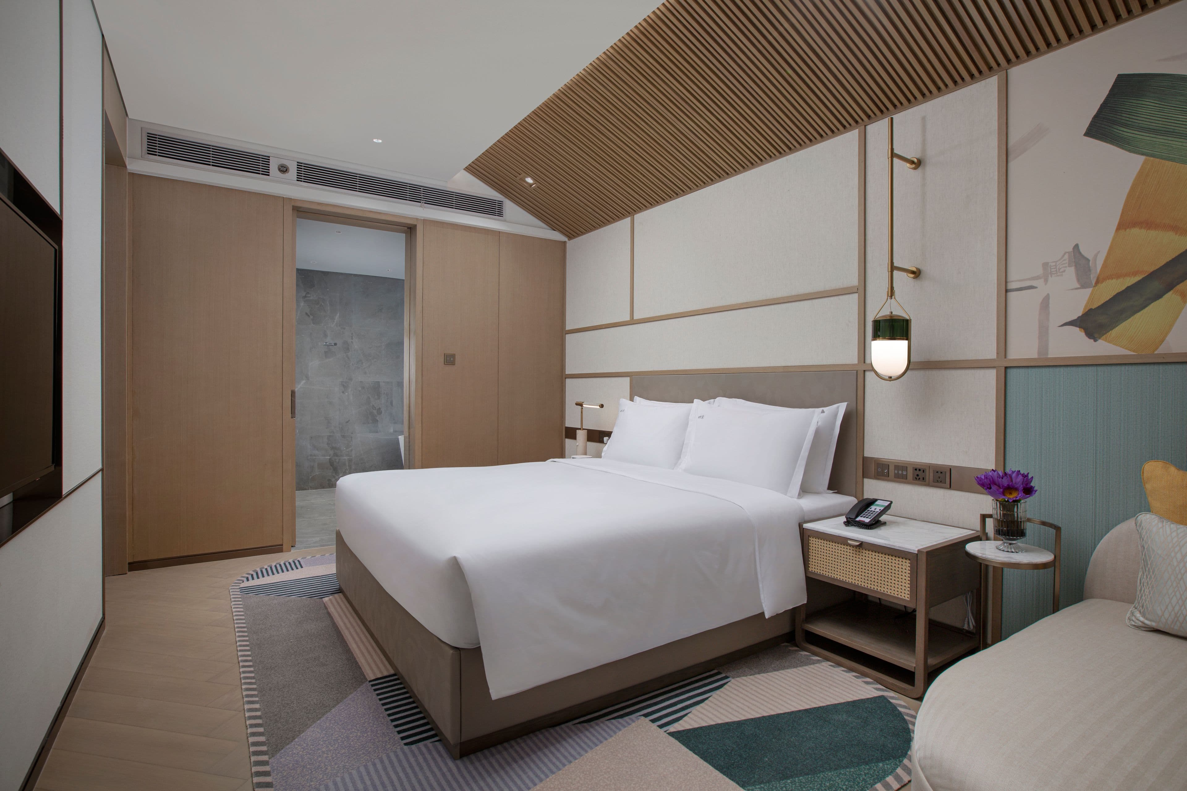 Holiday Inn Deqing Xinshi Ancient Town — 11