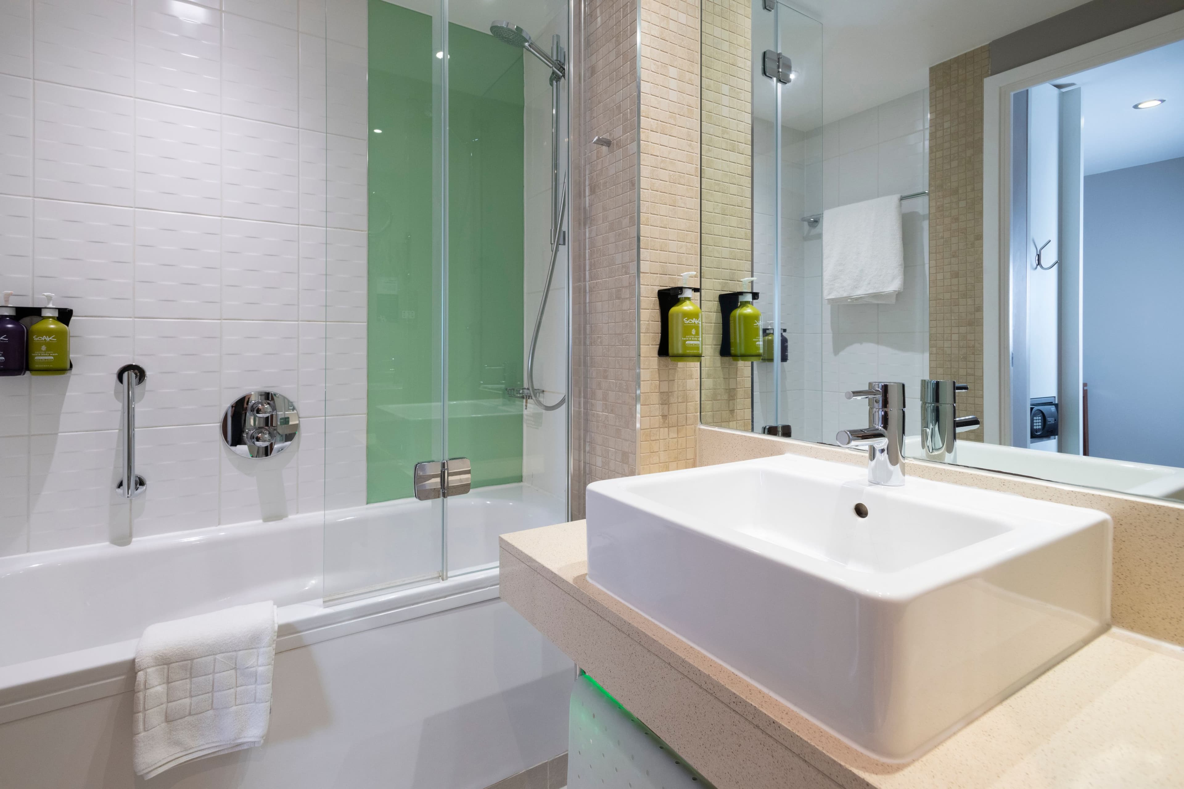Holiday Inn Derby - Riverlights - Image 3