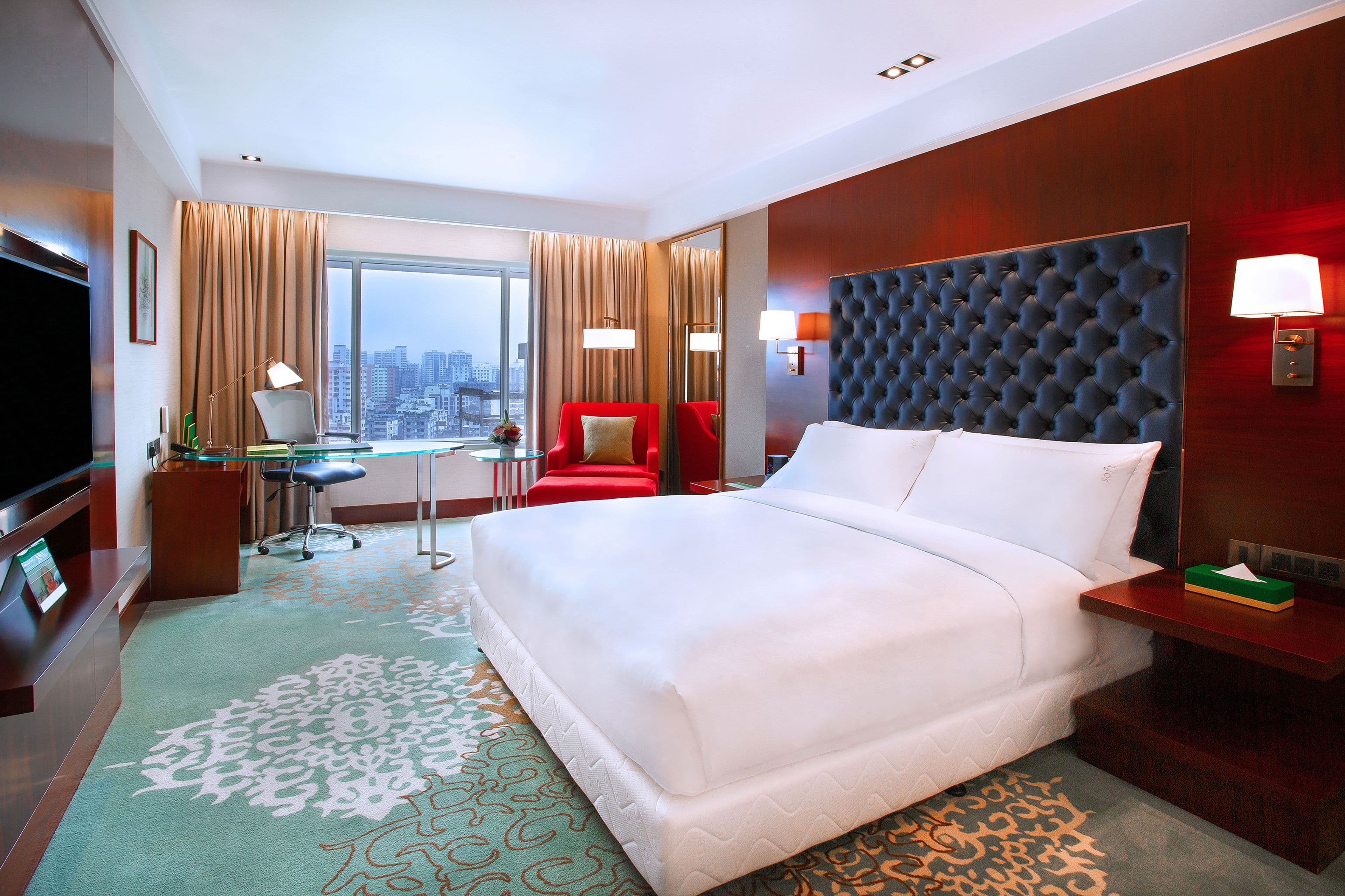 Holiday Inn Dhaka City Centre — 6