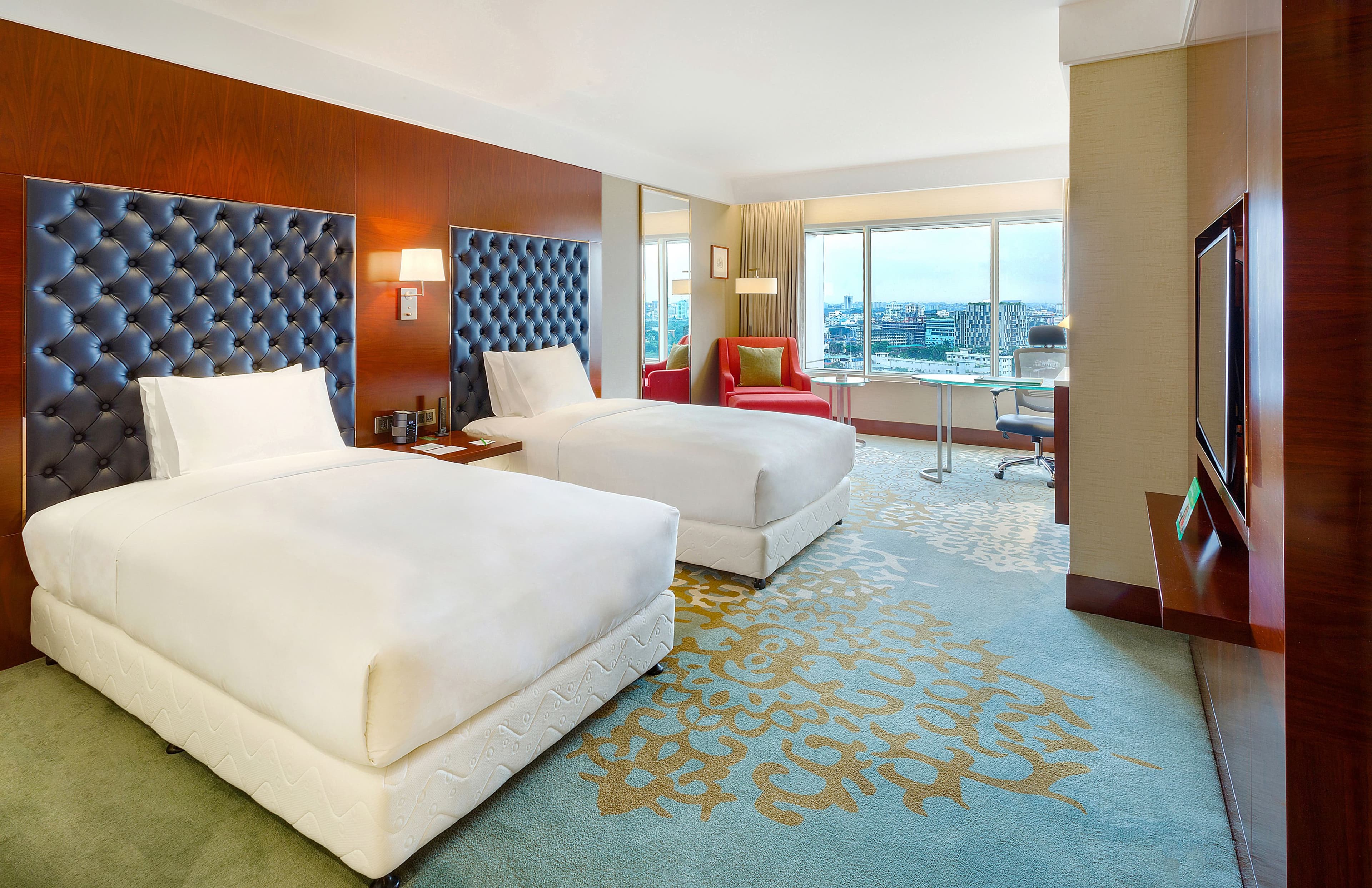Holiday Inn Dhaka City Centre — 8