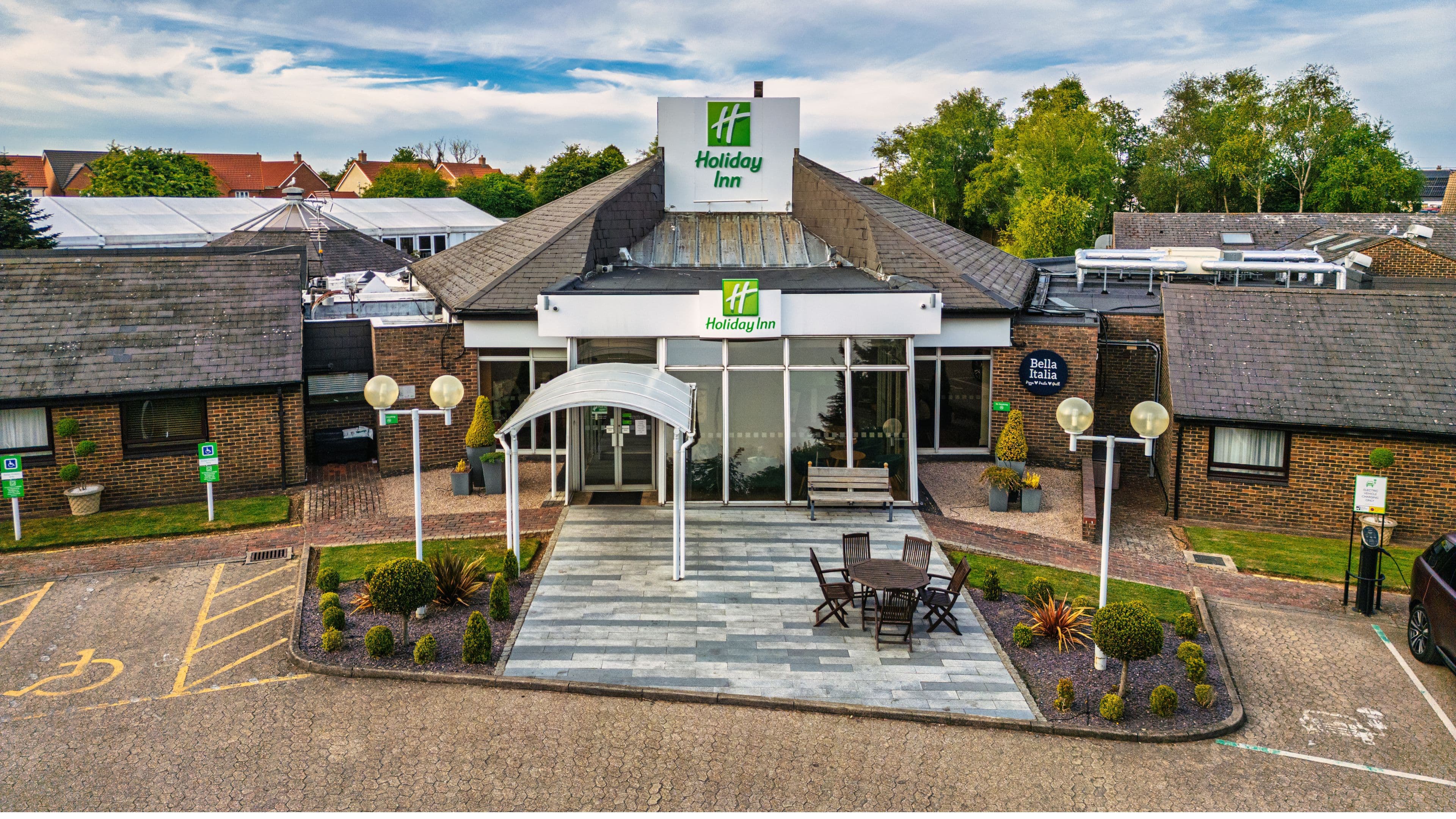 Holiday Inn Dover - Image 1