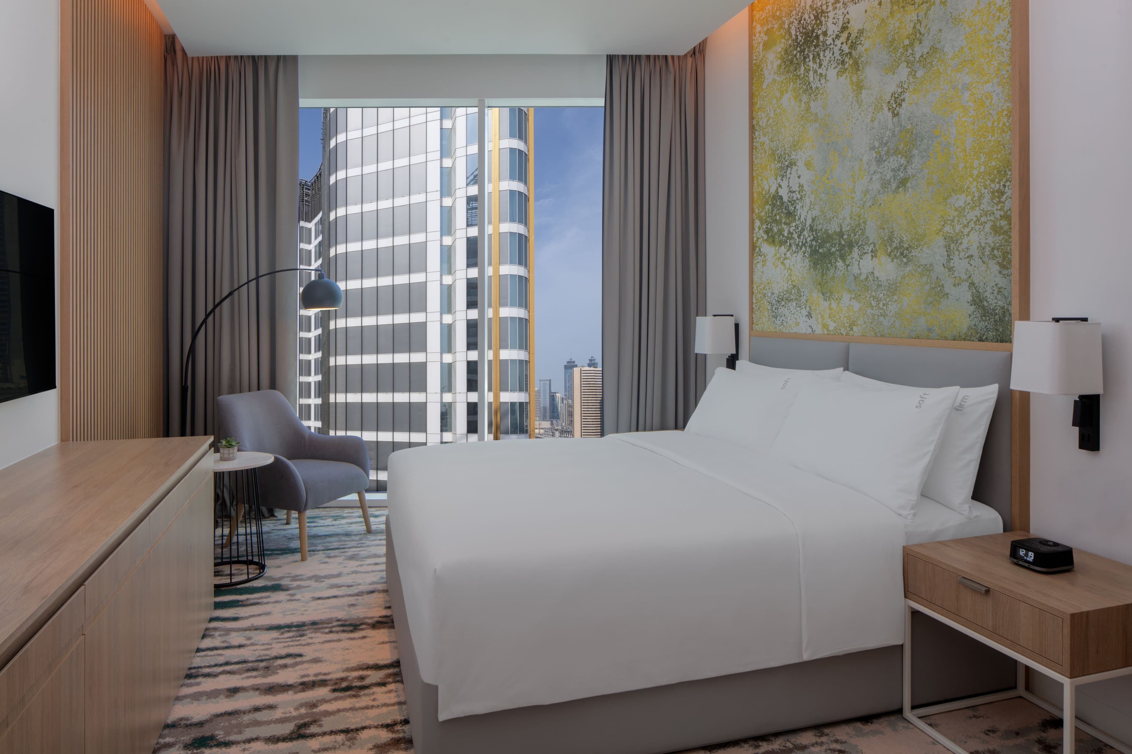 Holiday Inn Dubai Business Bay — 38