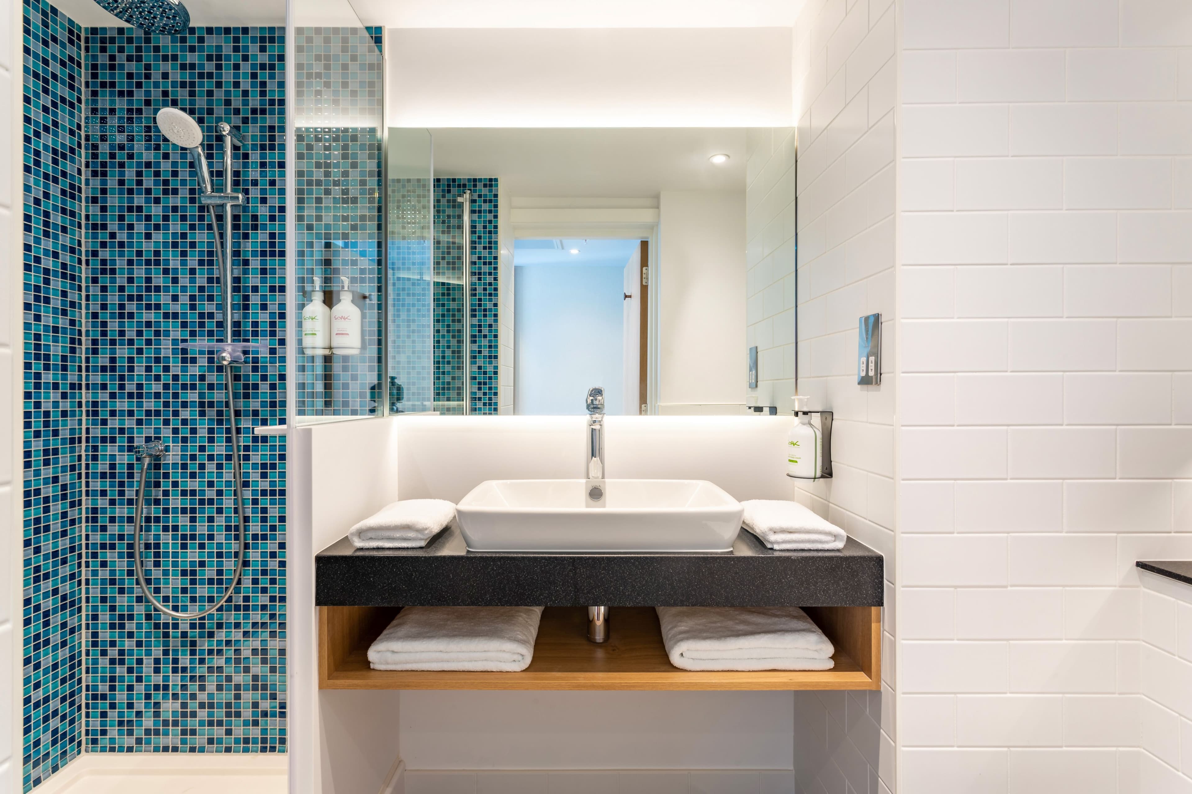 Holiday Inn Dublin Airport — 13