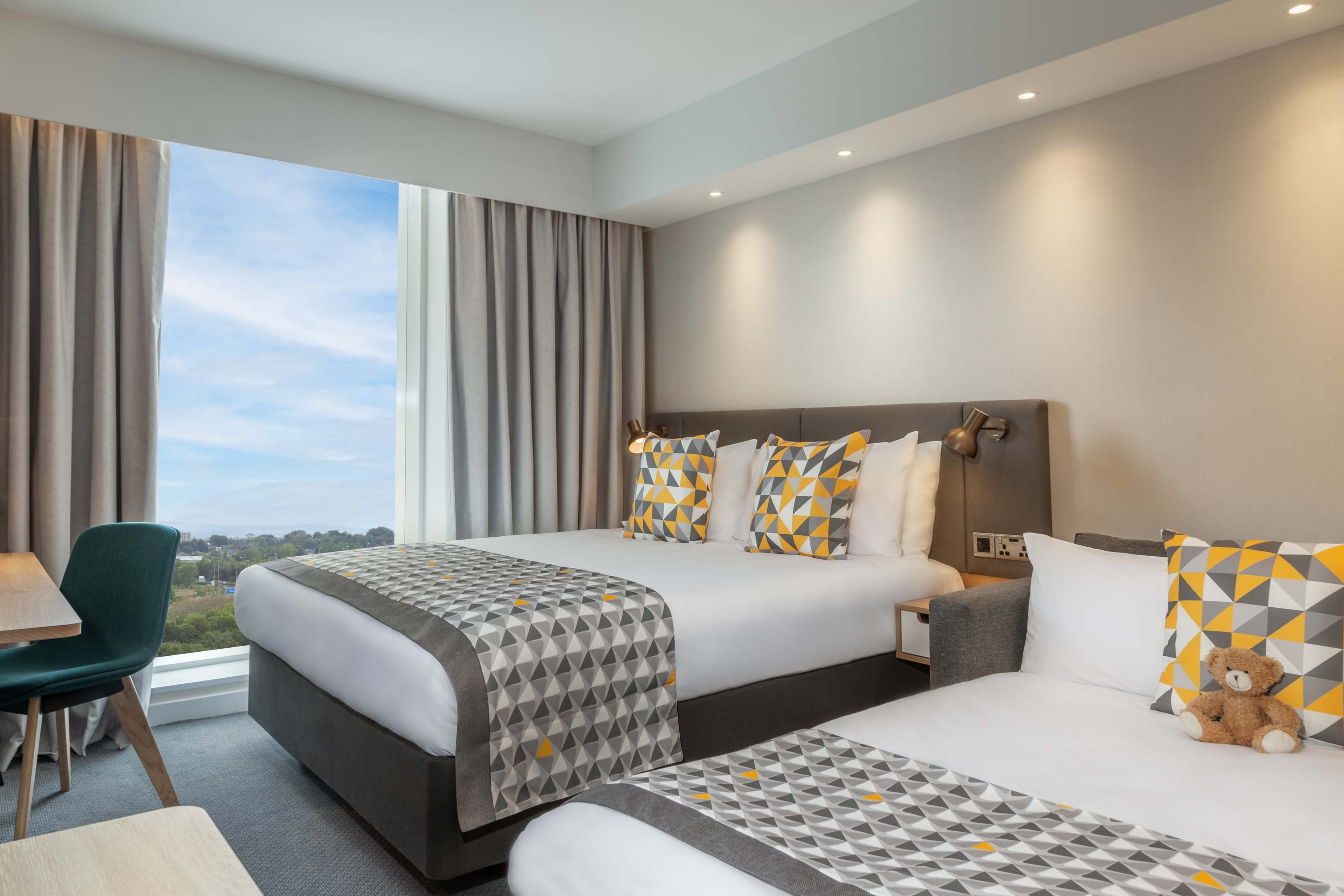 Holiday Inn Dublin Airport — 14