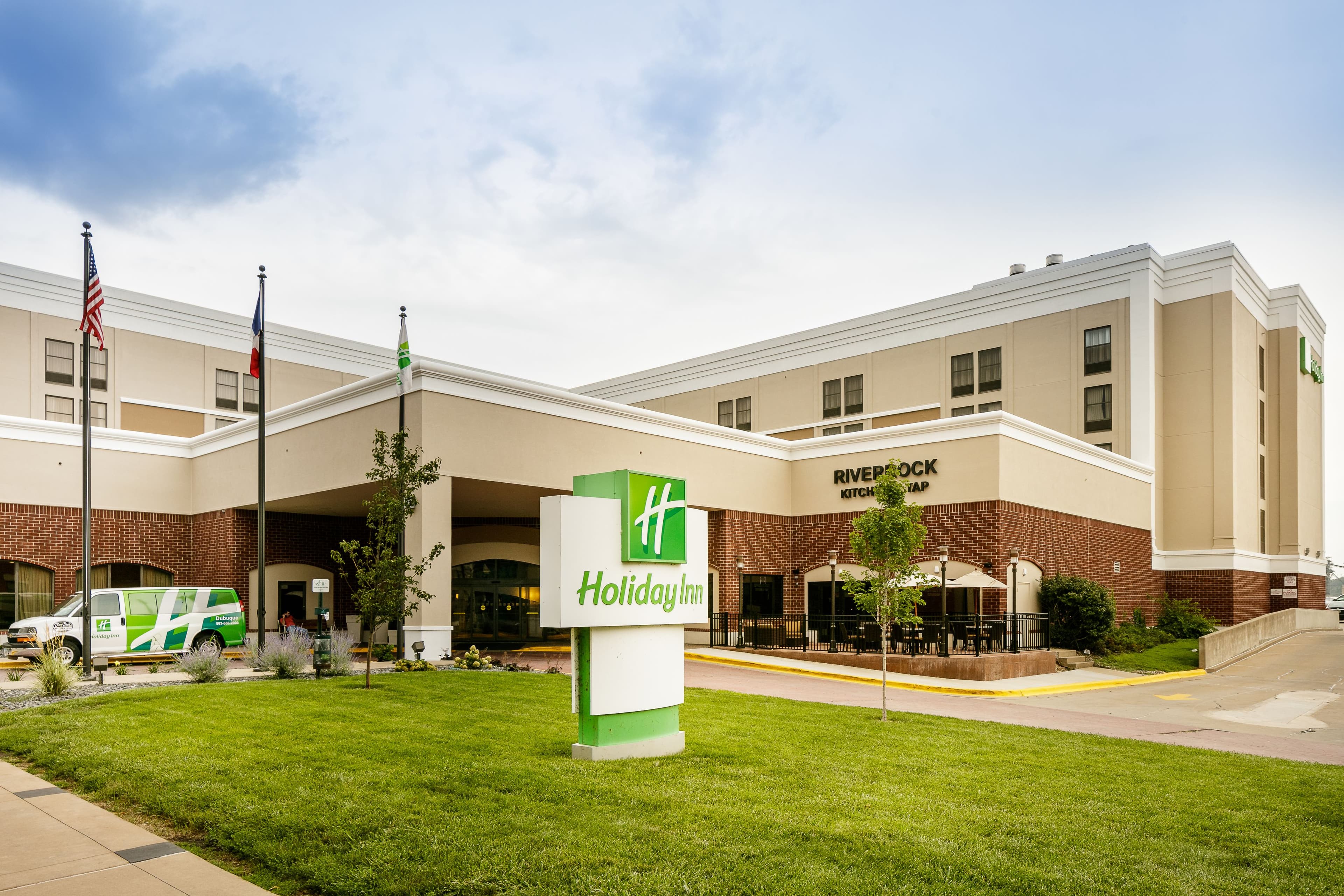 Holiday Inn Dubuque/Galena - Image 1