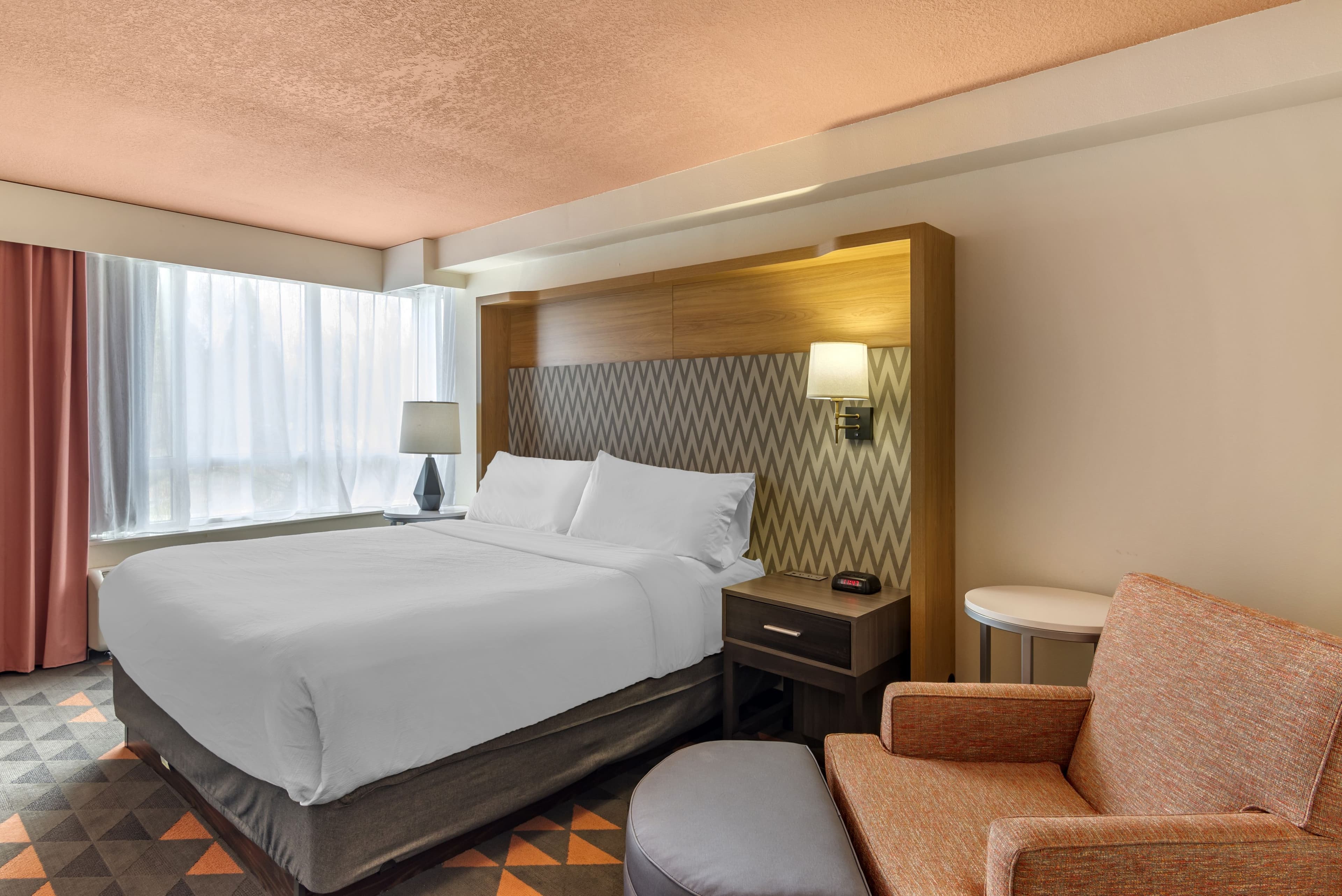 Holiday Inn Atlanta-Gas South Arena Area — 14