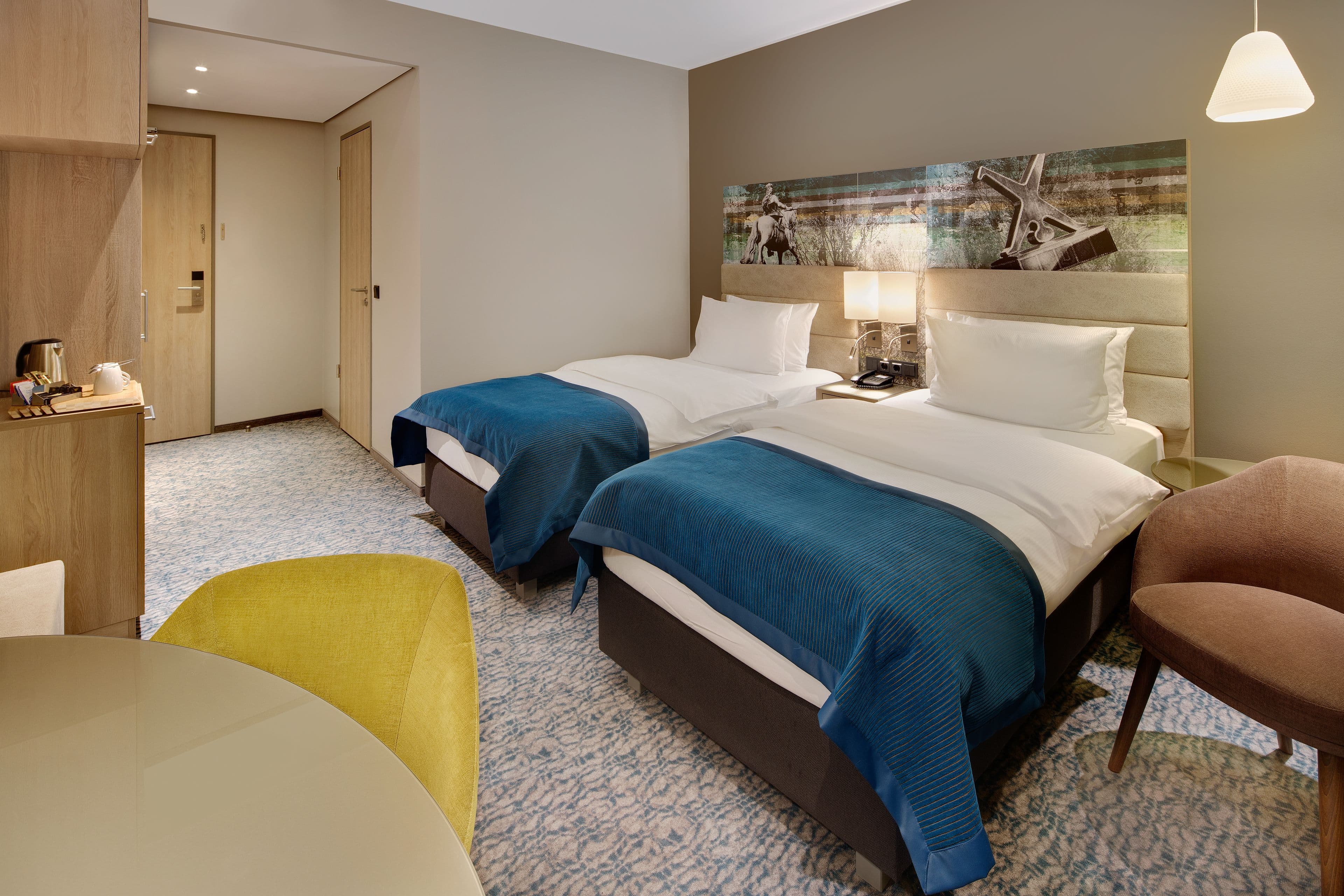 Holiday Inn Dusseldorf City Toulouser All. — 14
