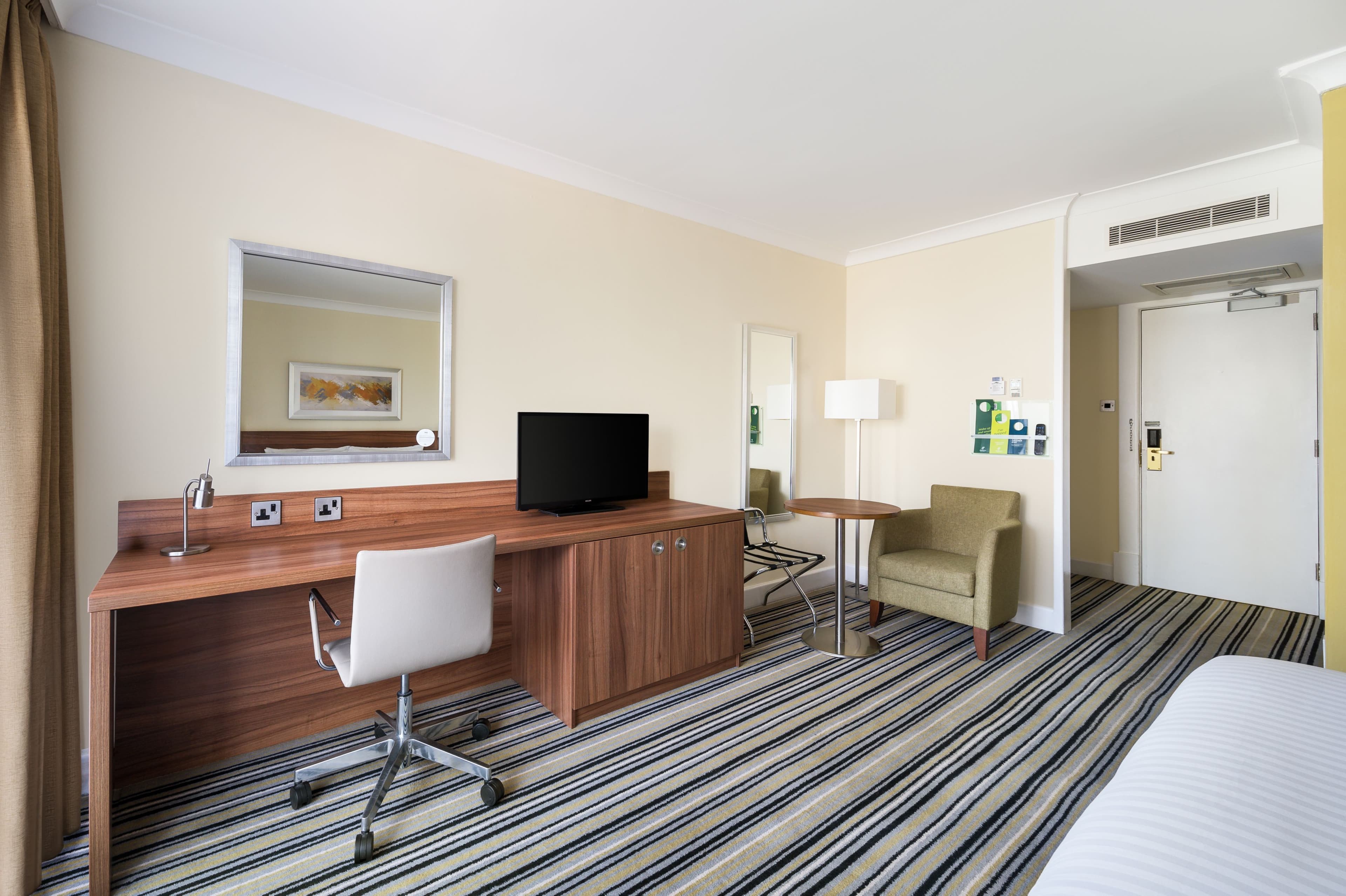 Holiday Inn Glasgow - East Kilbride — 21