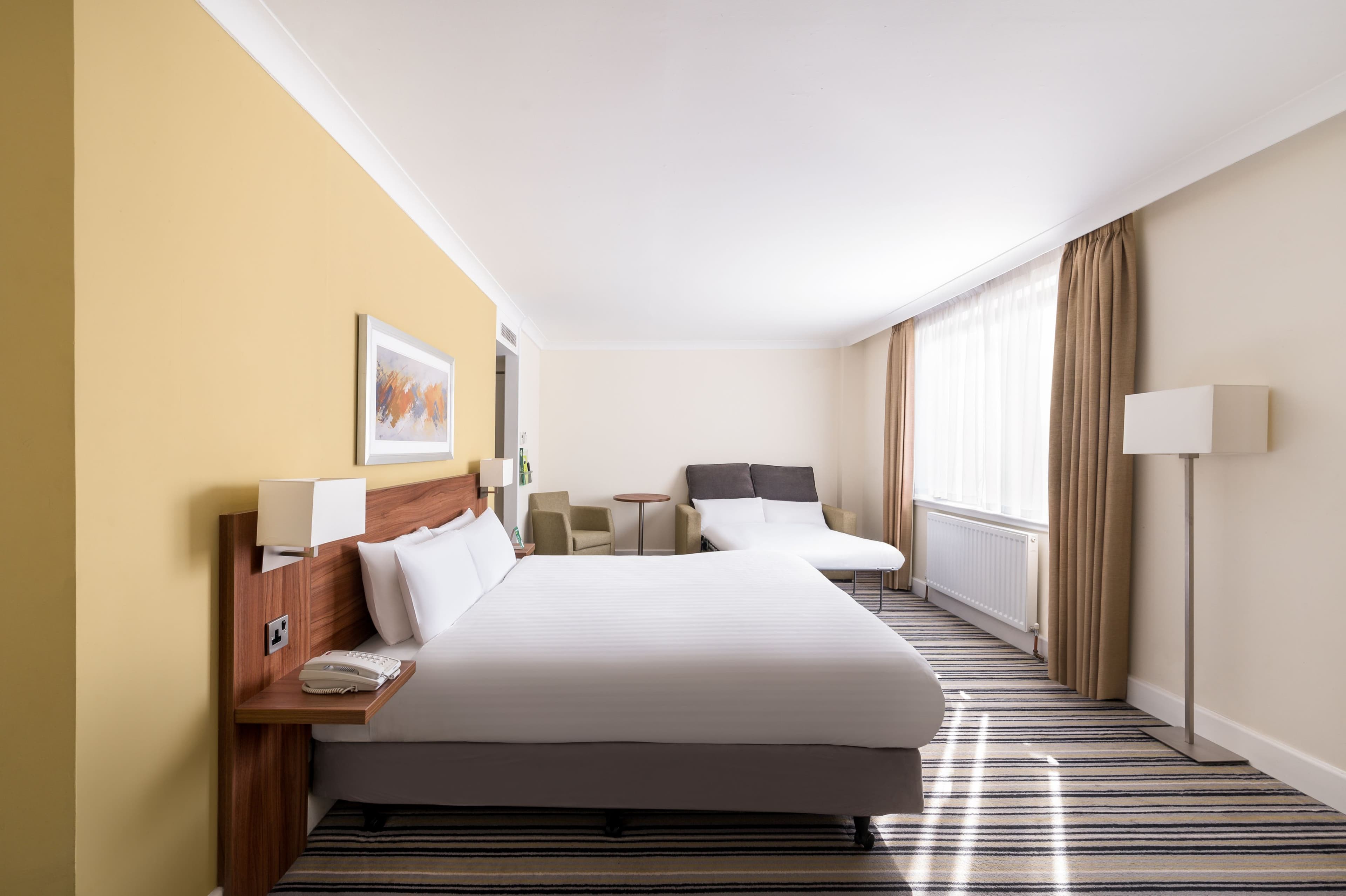Holiday Inn Glasgow - East Kilbride — 12