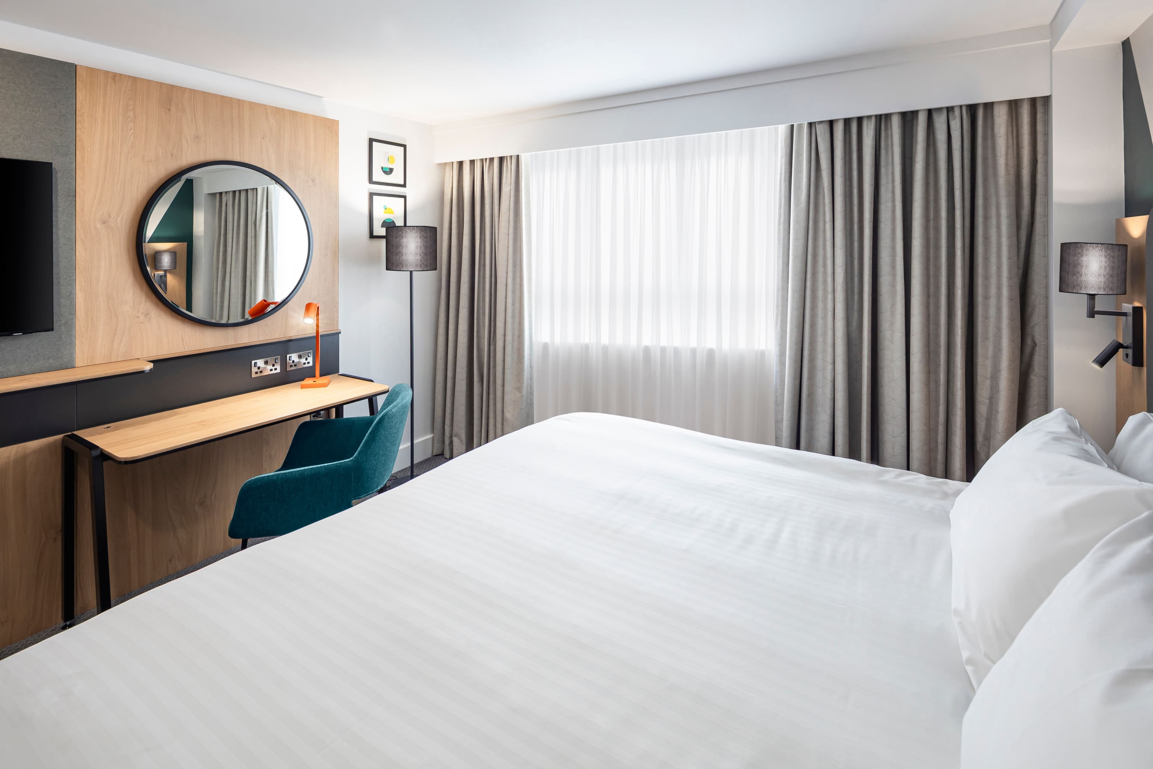 Holiday Inn Southampton-Eastleigh M3,Jct13 — 9