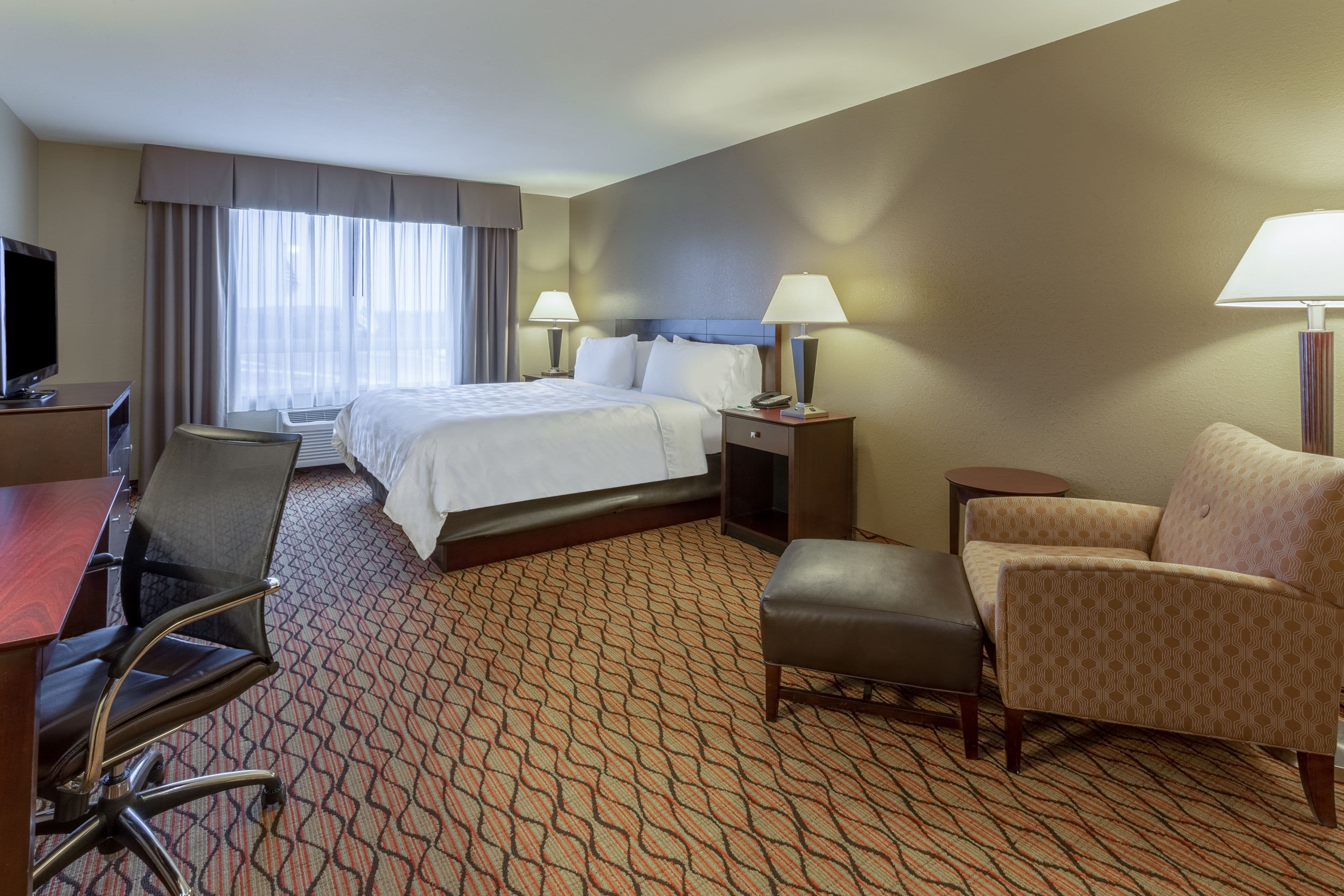 Holiday Inn Eau Claire South I-94 — 7