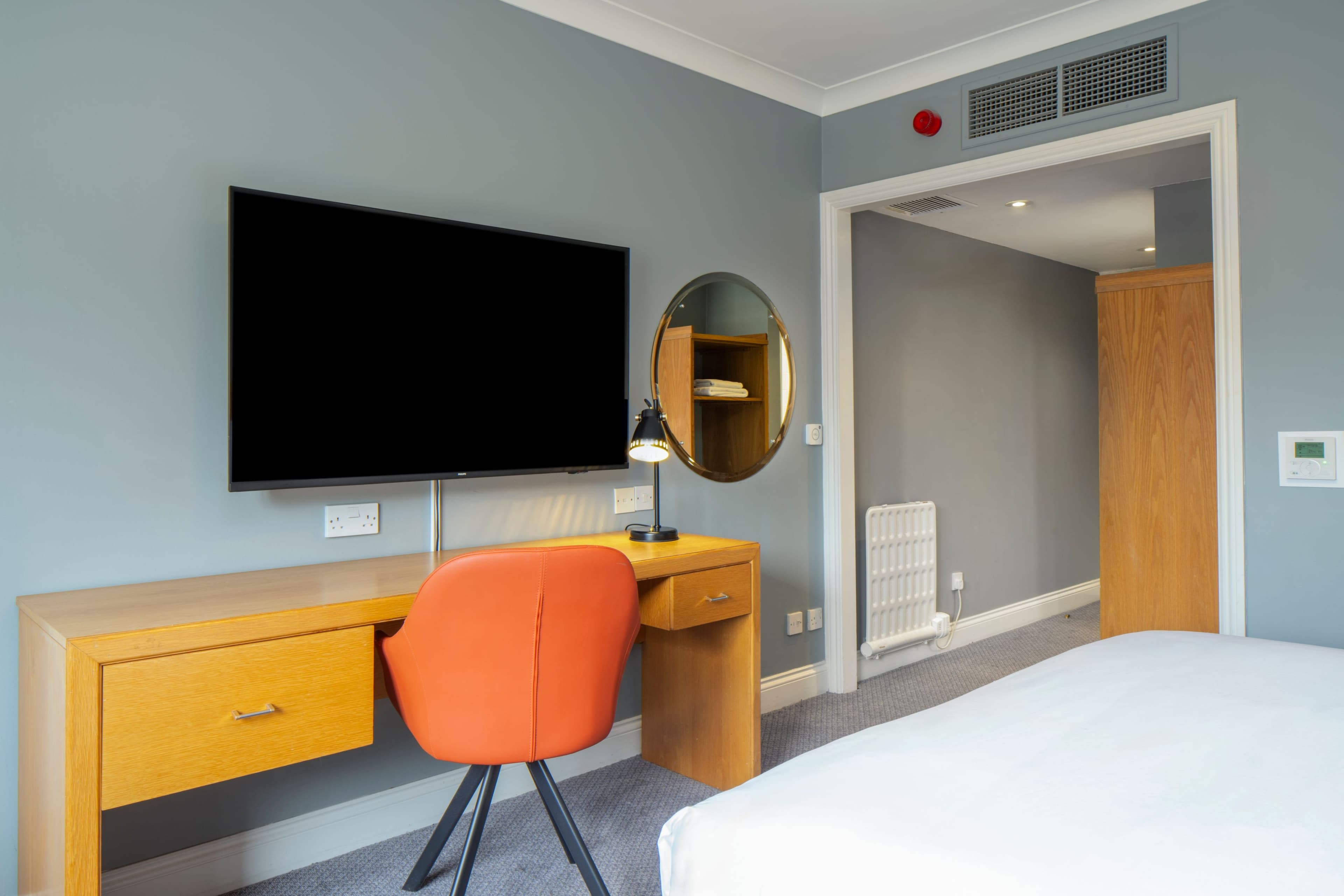 Holiday Inn Edinburgh — 28