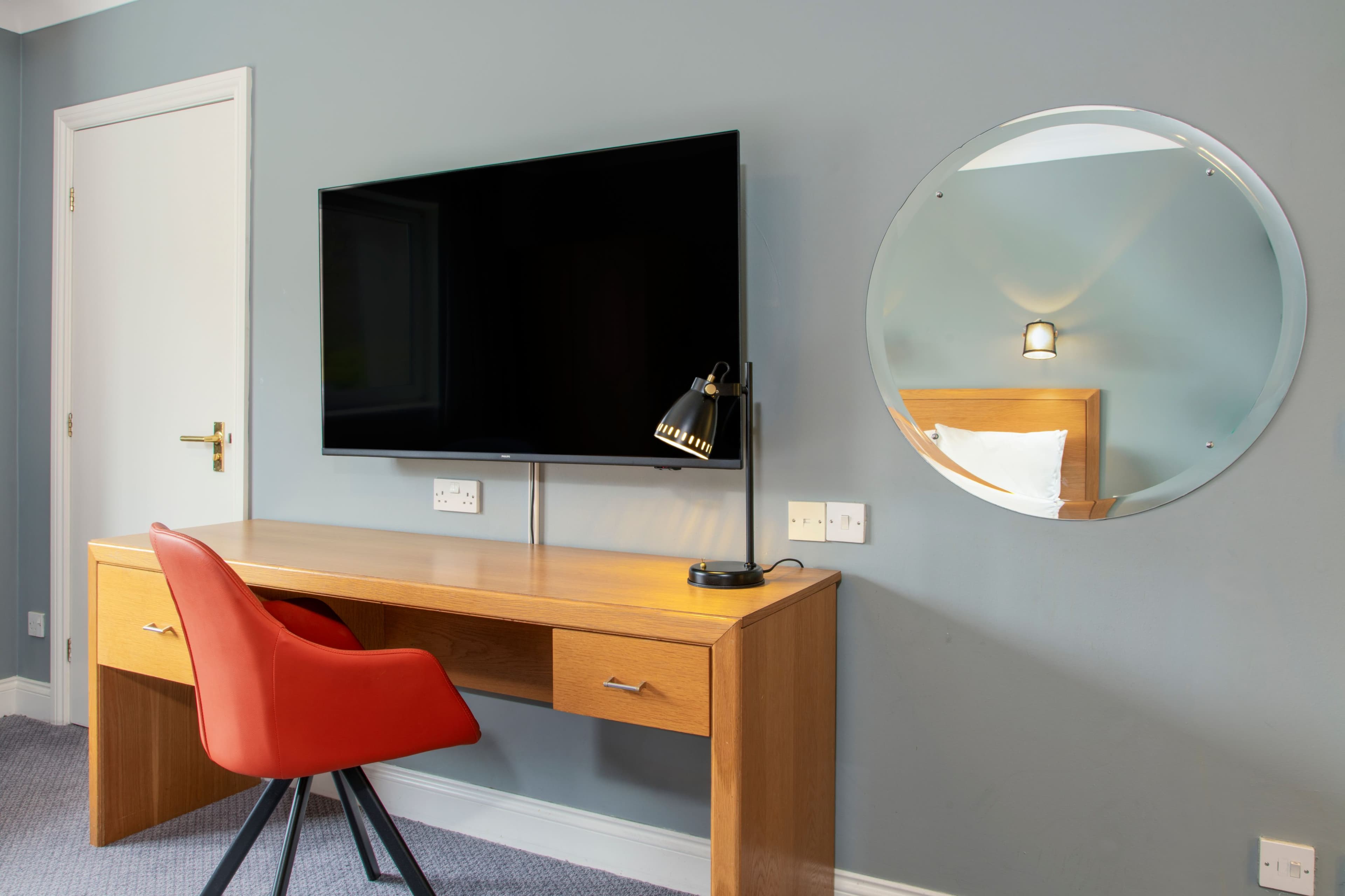 Holiday Inn Edinburgh — 16