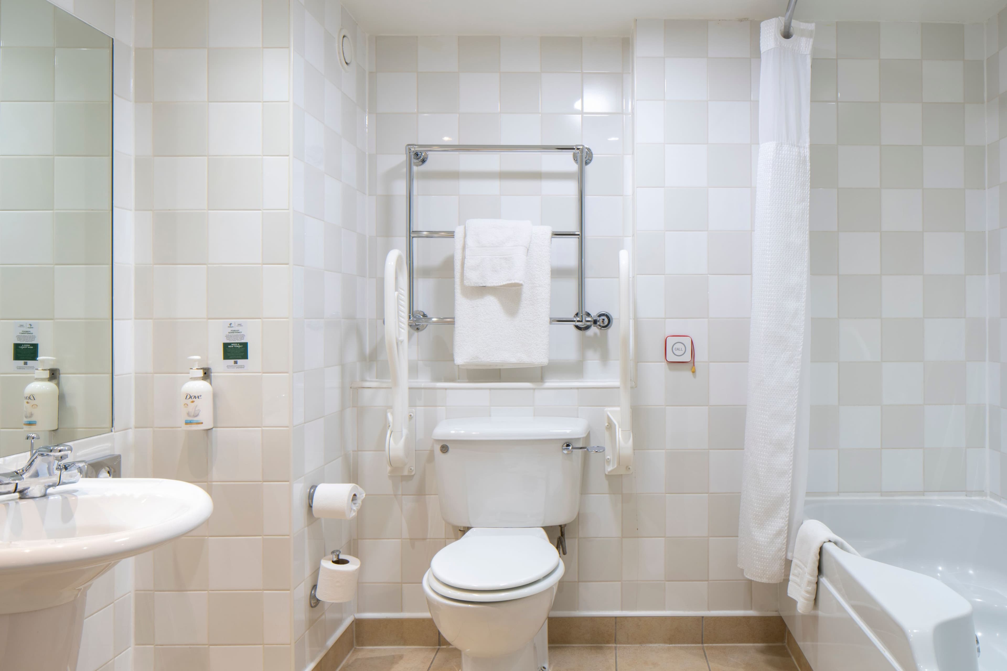 Holiday Inn Edinburgh — 23