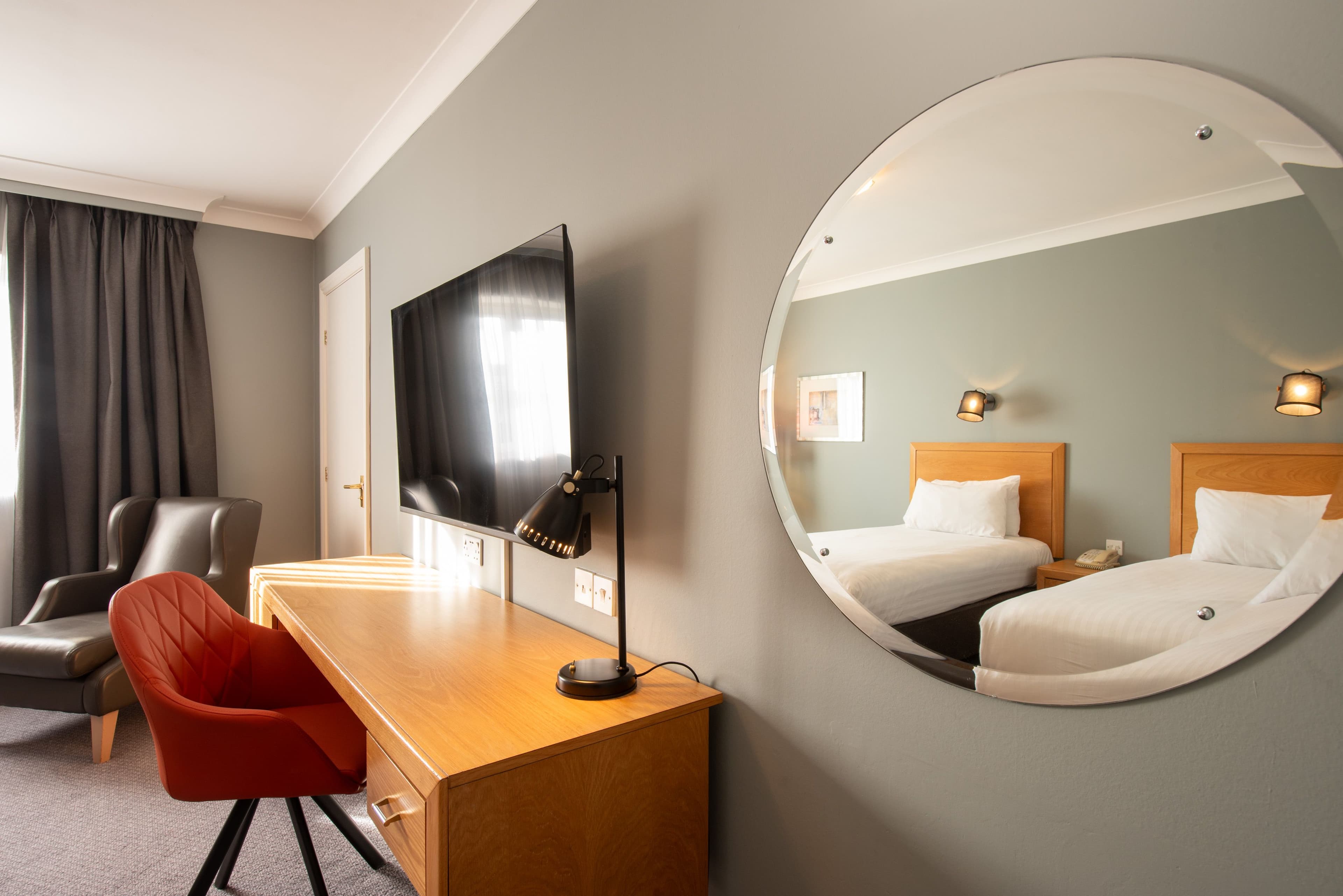 Holiday Inn Edinburgh — 32