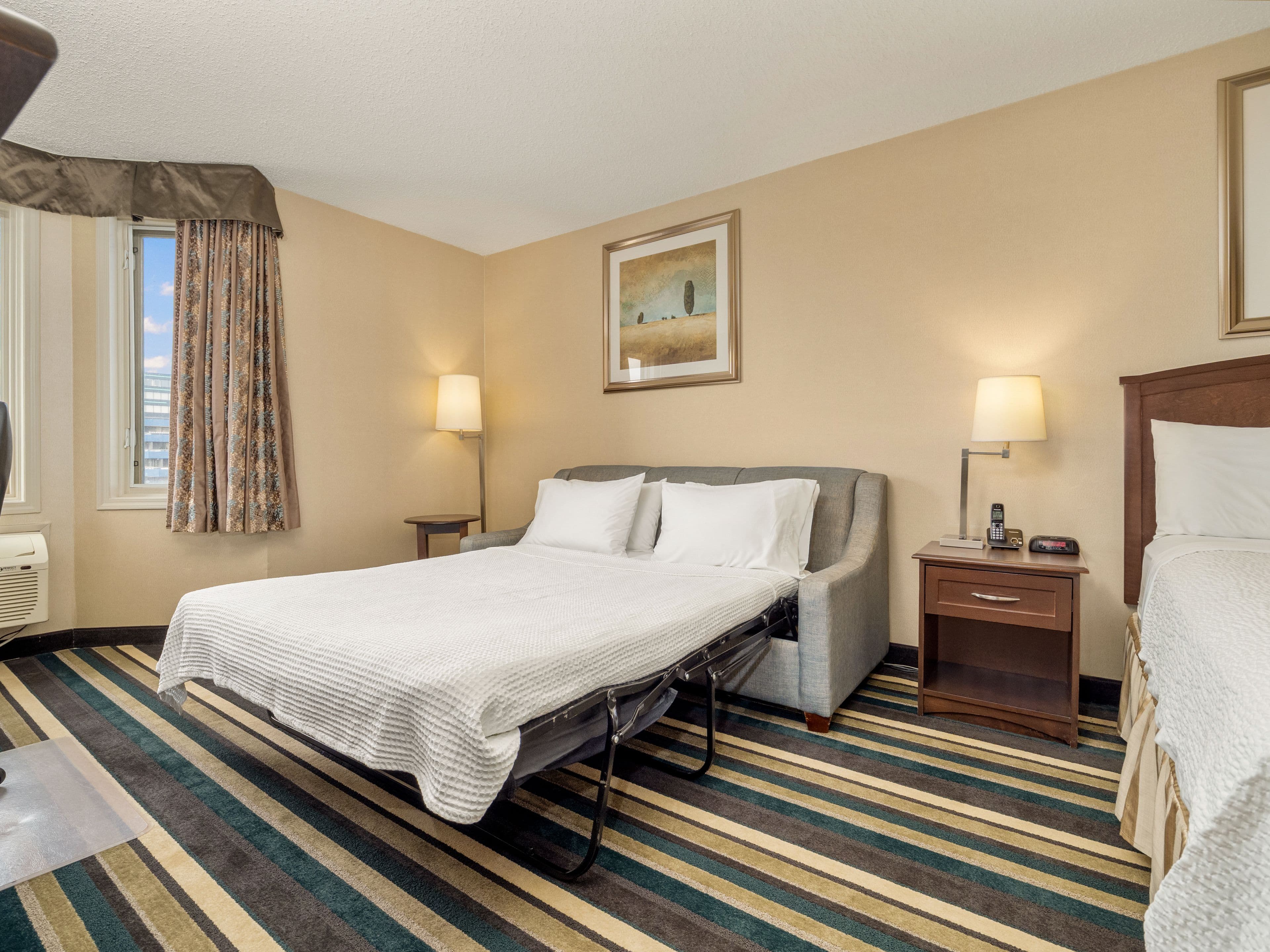 Holiday Inn Conference Ctr Edmonton South — 7
