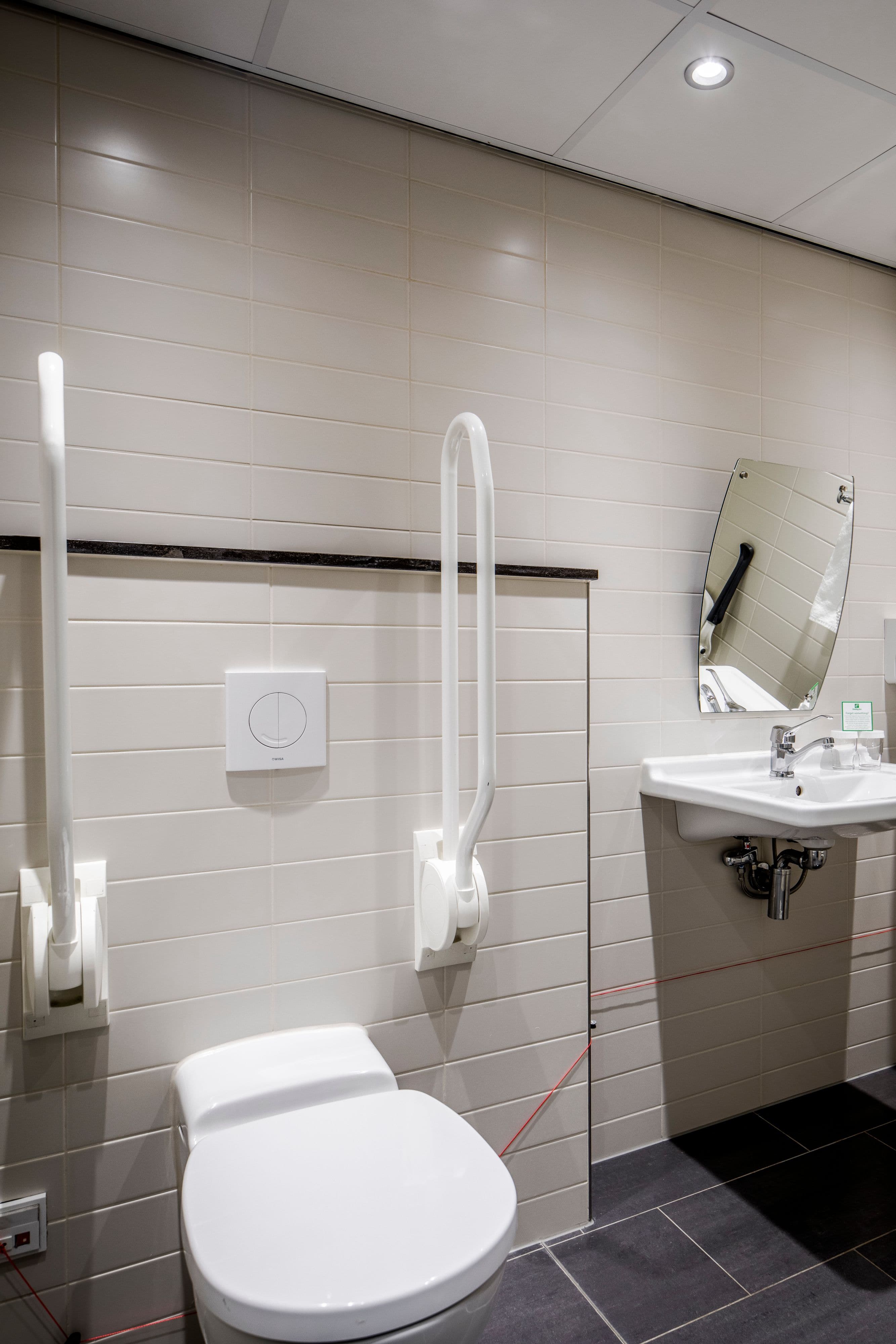 Holiday Inn Eindhoven — 6