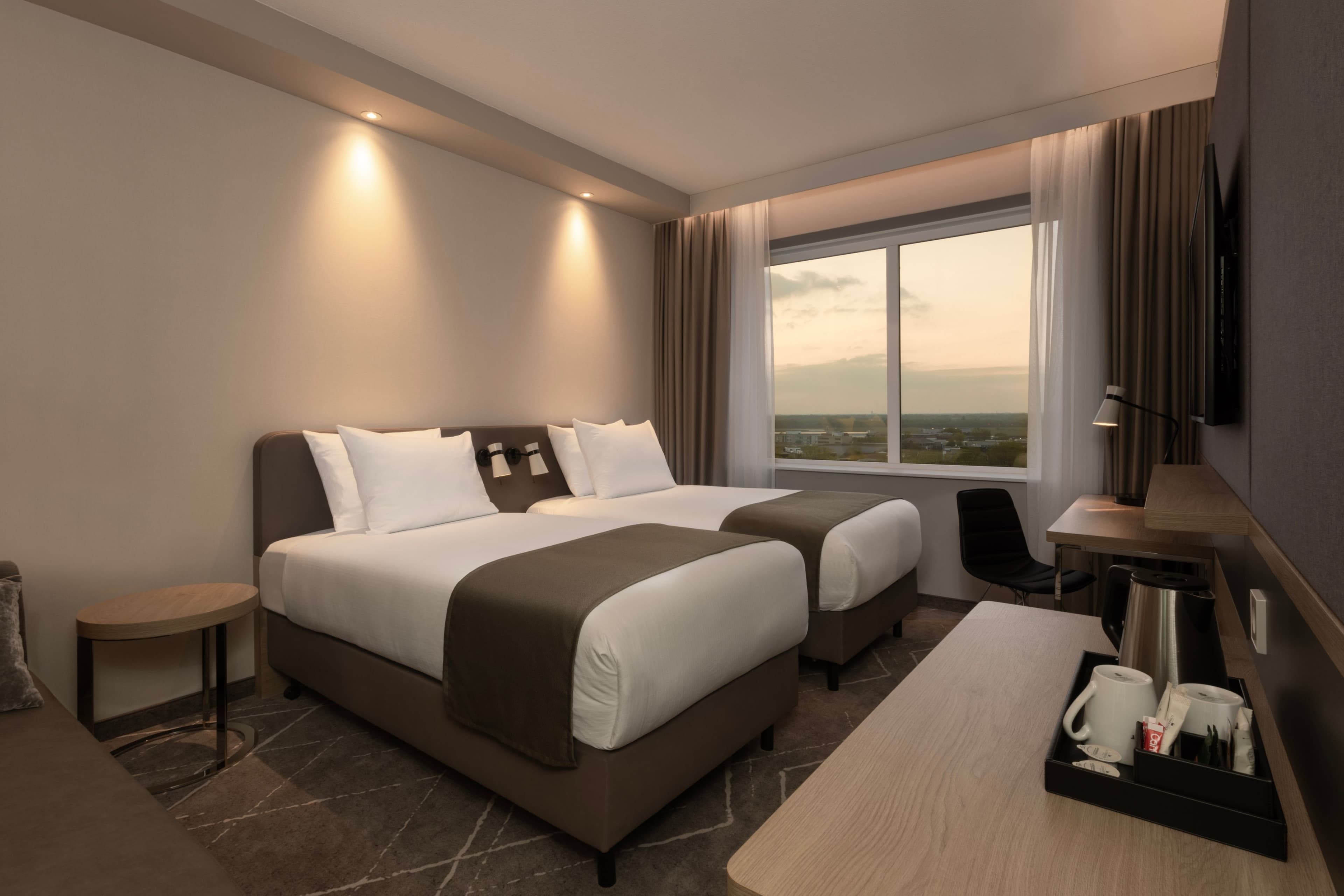 Holiday Inn Eindhoven Airport - Image 3