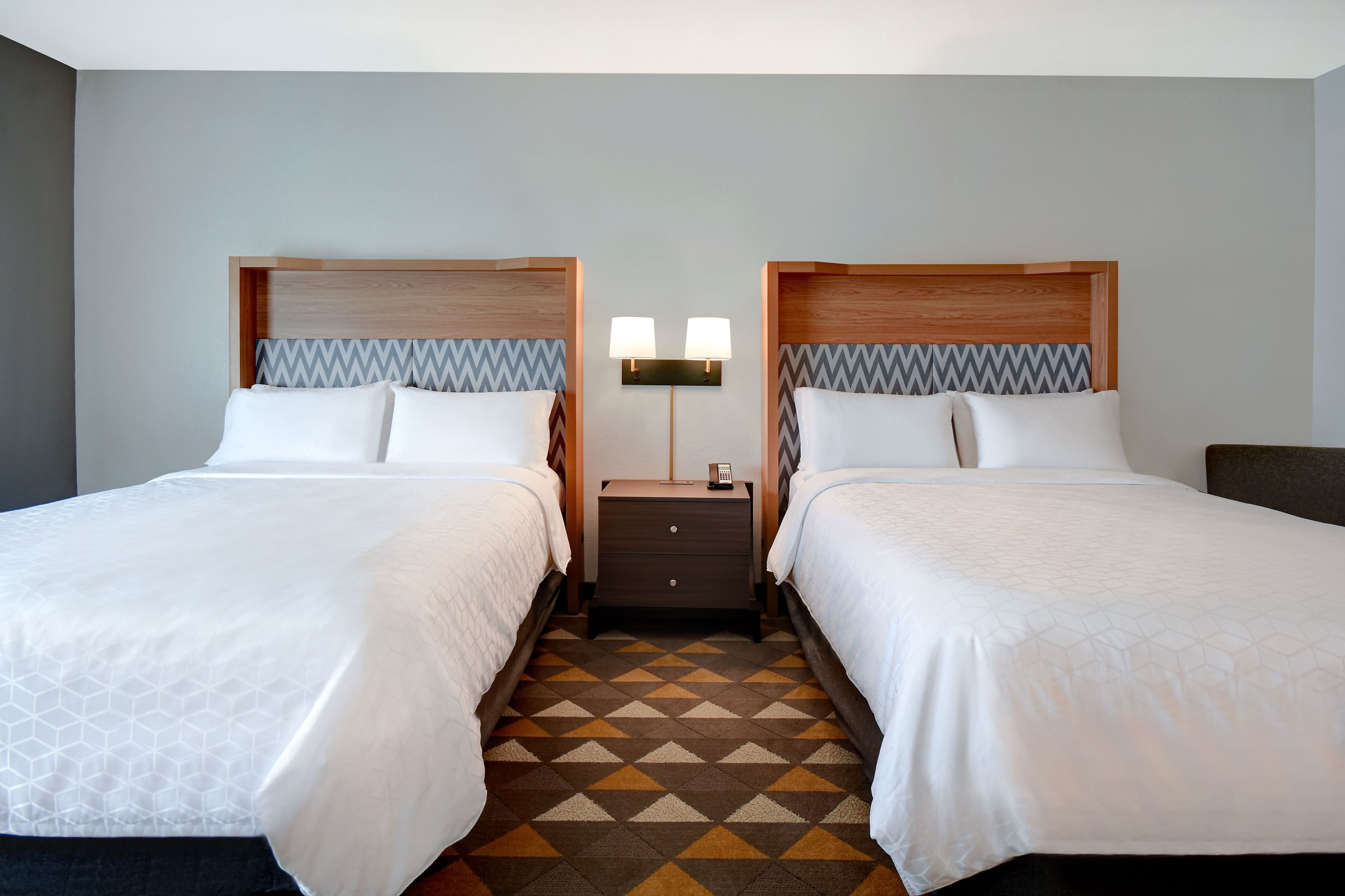 Holiday Inn Erie — 20