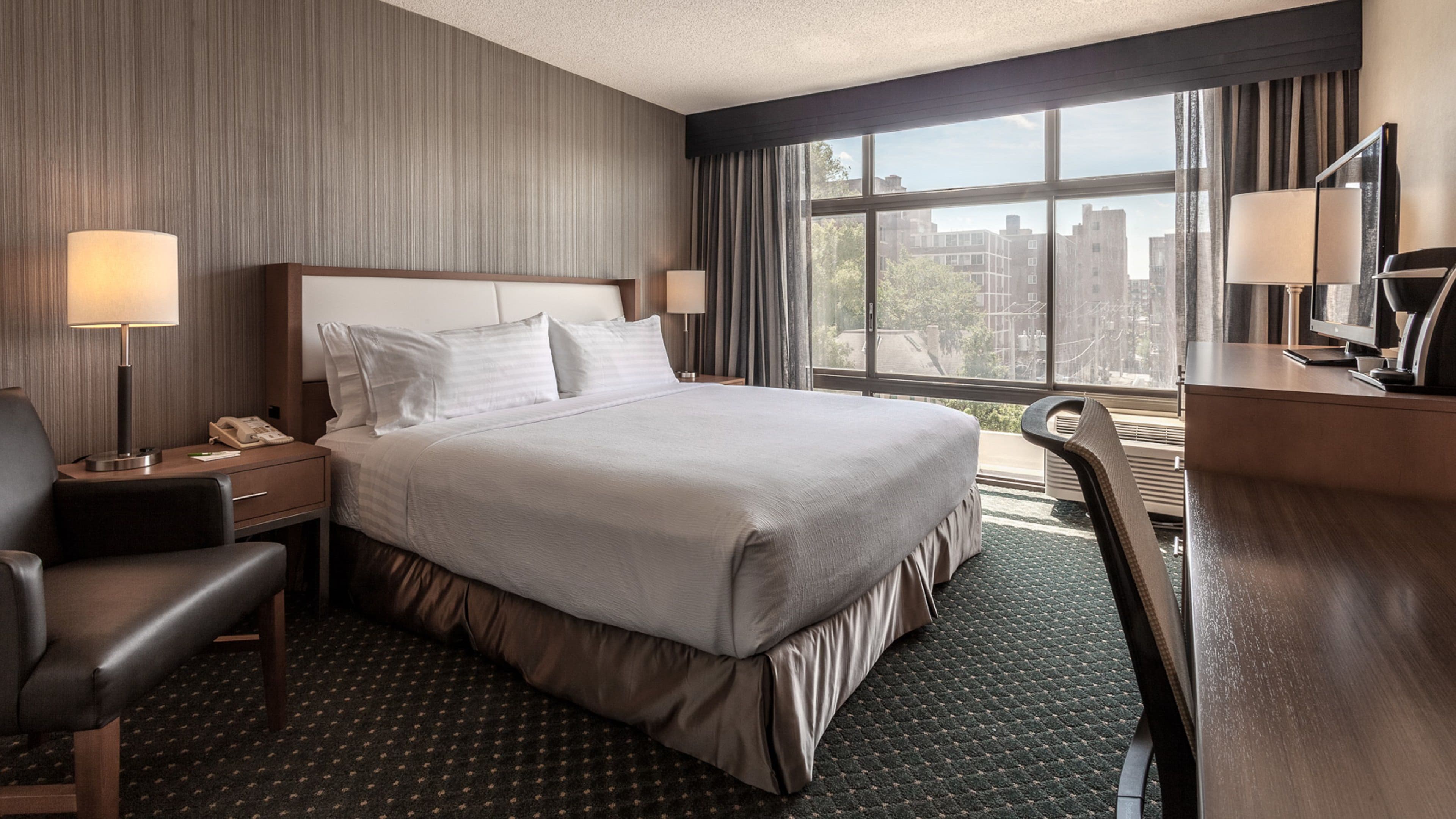 Holiday Inn Chicago North-Evanston — 7