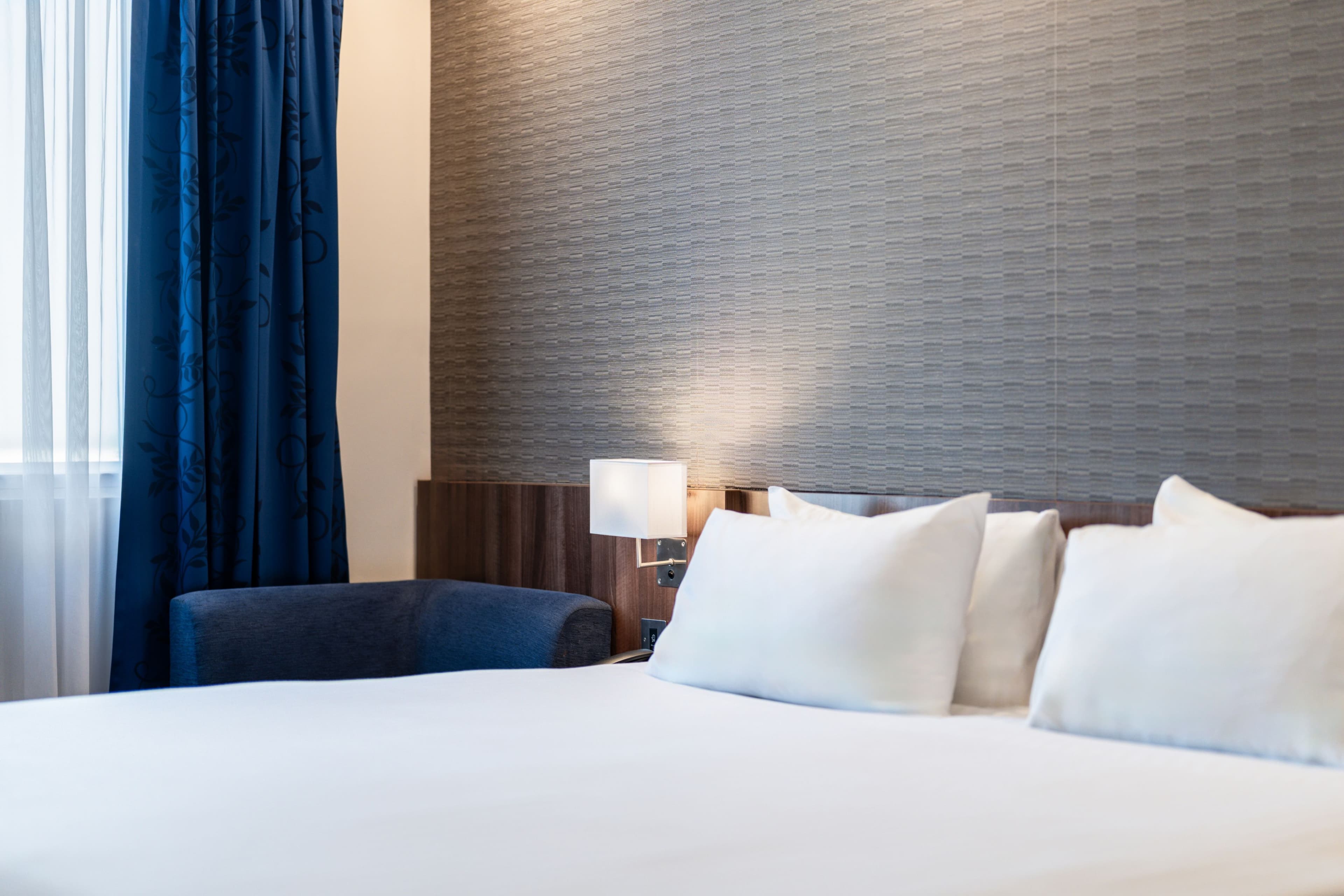 Holiday Inn Express Aberdeen Airport - Image 4
