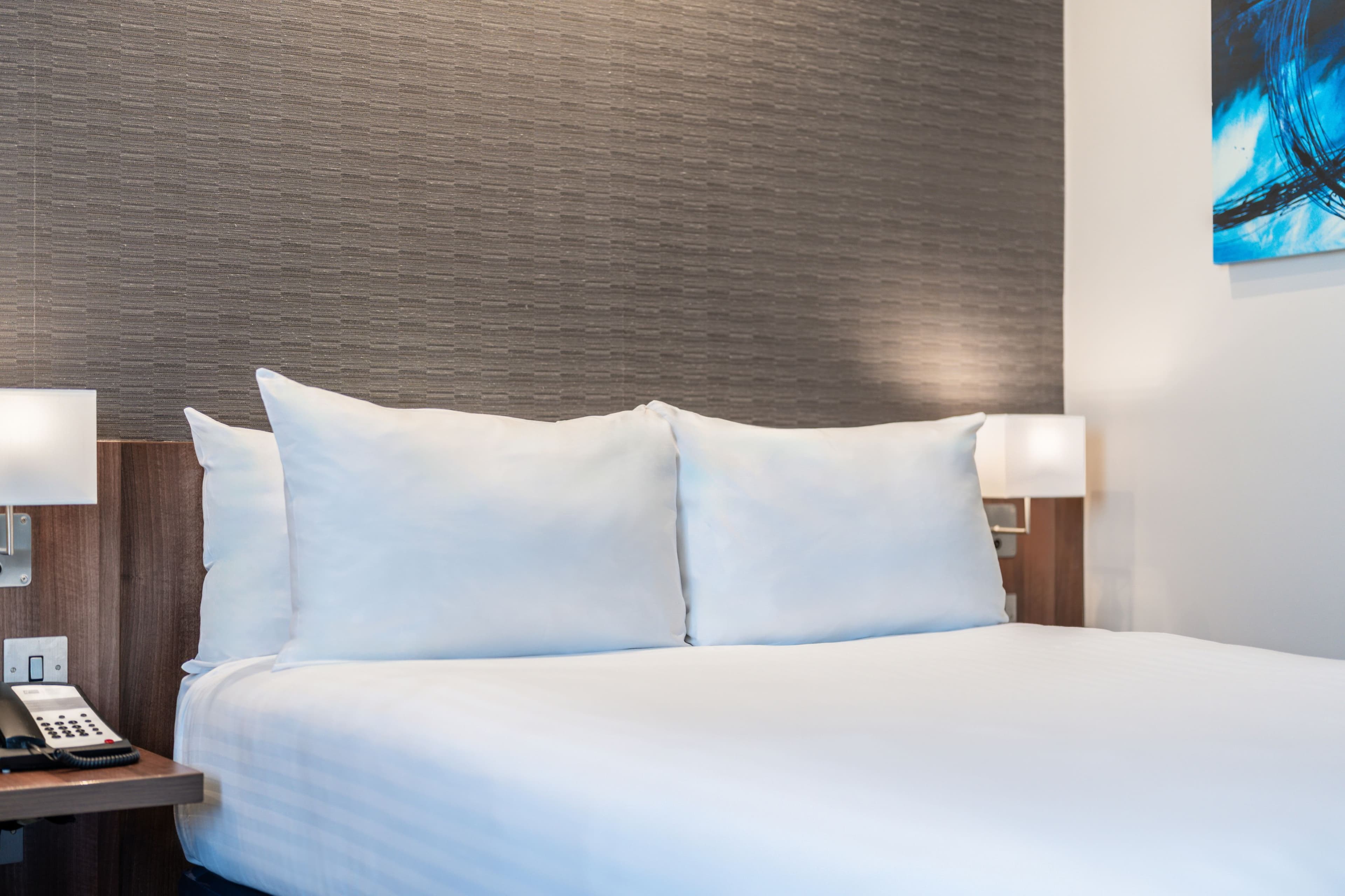 Holiday Inn Express Aberdeen Airport - Image 5