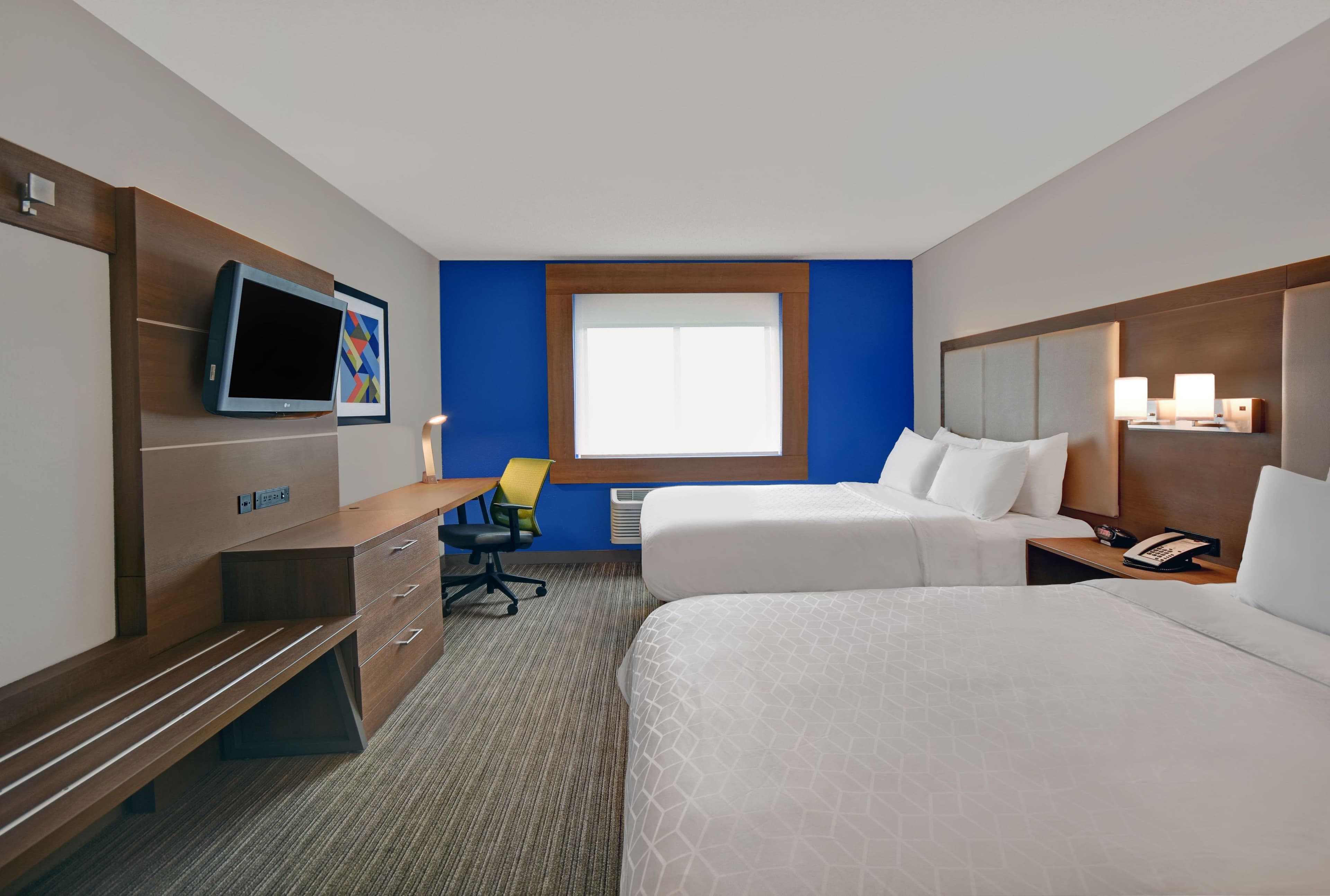 Holiday Inn Express Adrian — 27
