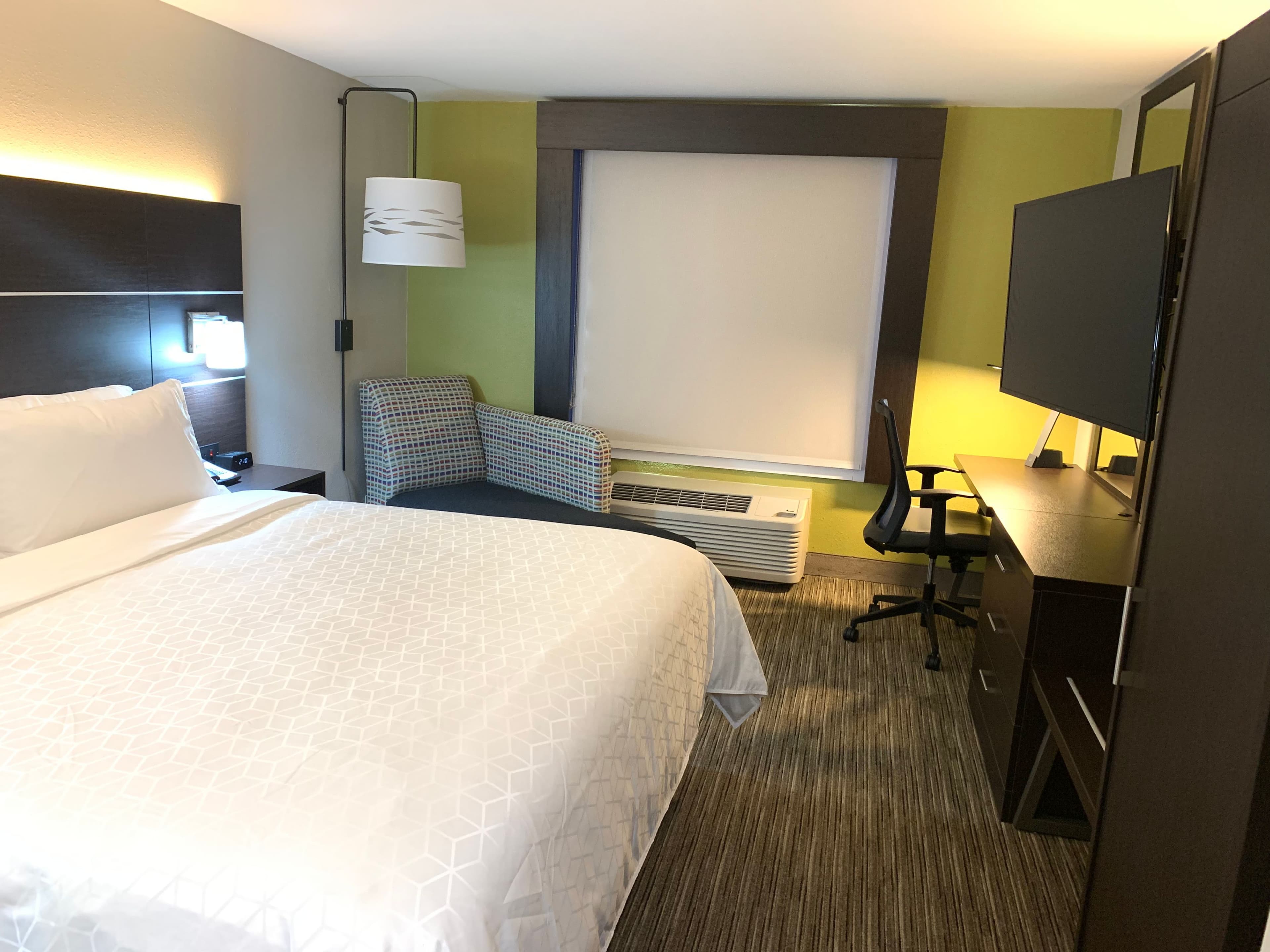 Holiday Inn Express Allentown North - Image 5