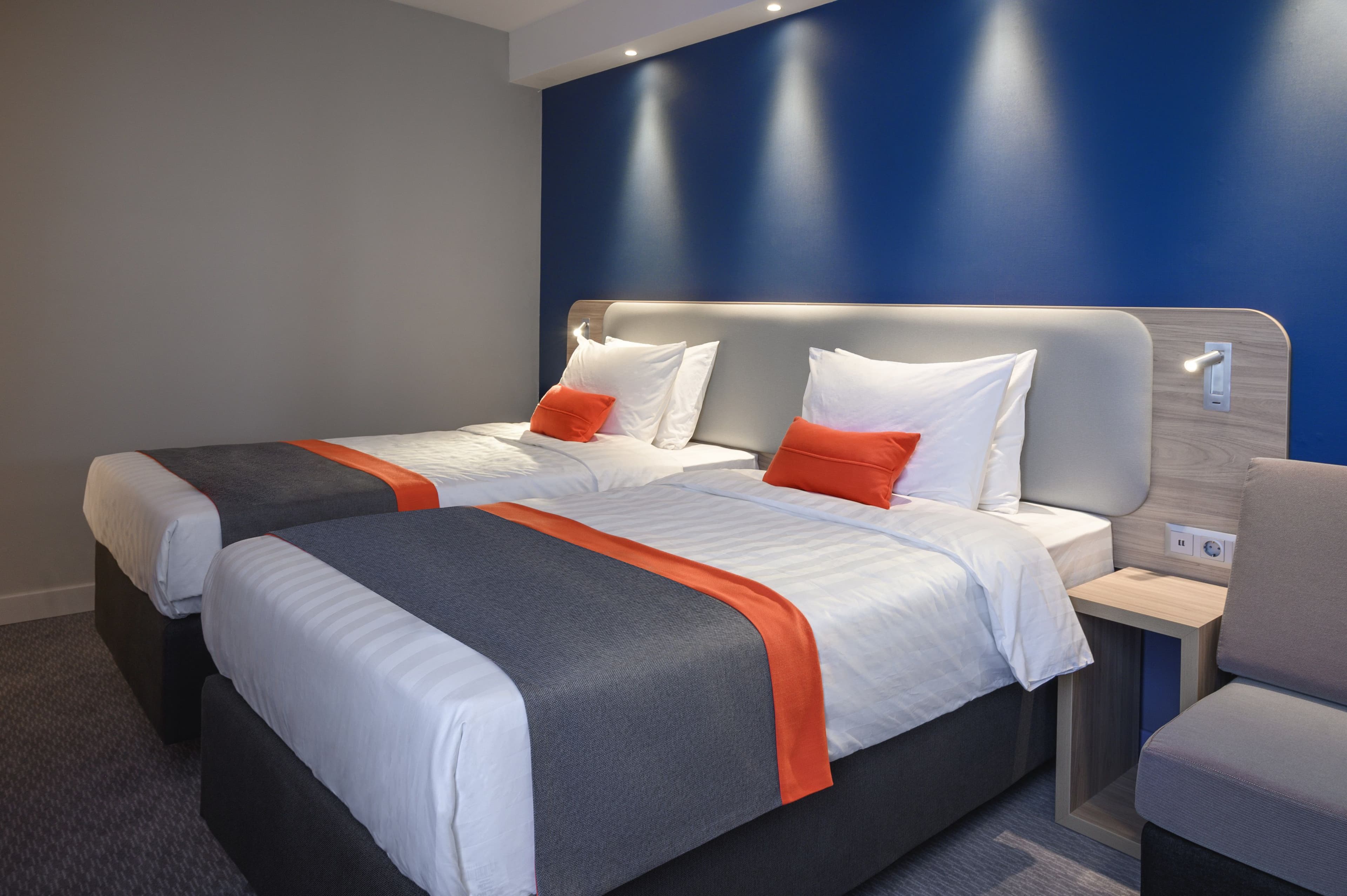 Holiday Inn Express Almaty — 20
