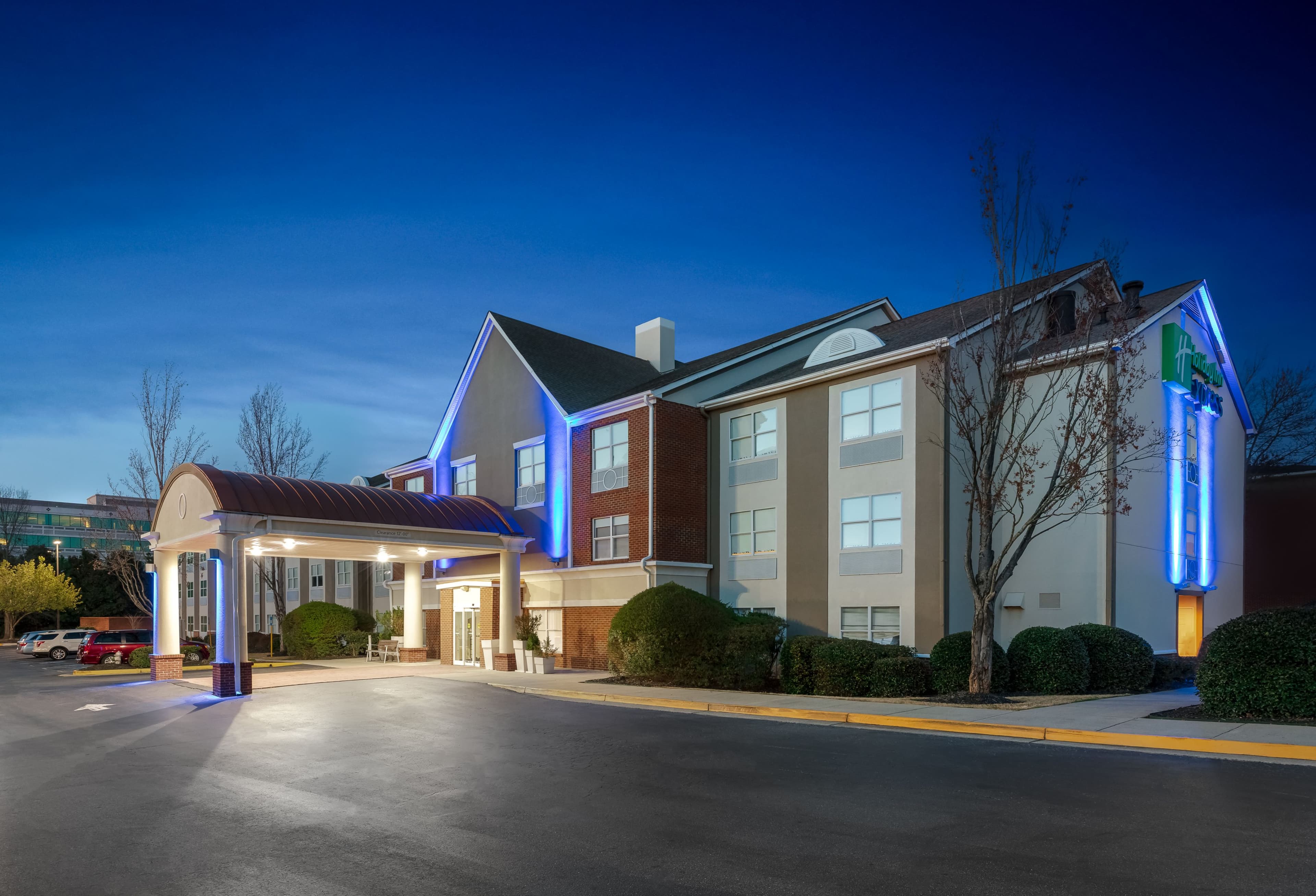 Holiday Inn Express Alpharetta - Roswell - Image 1