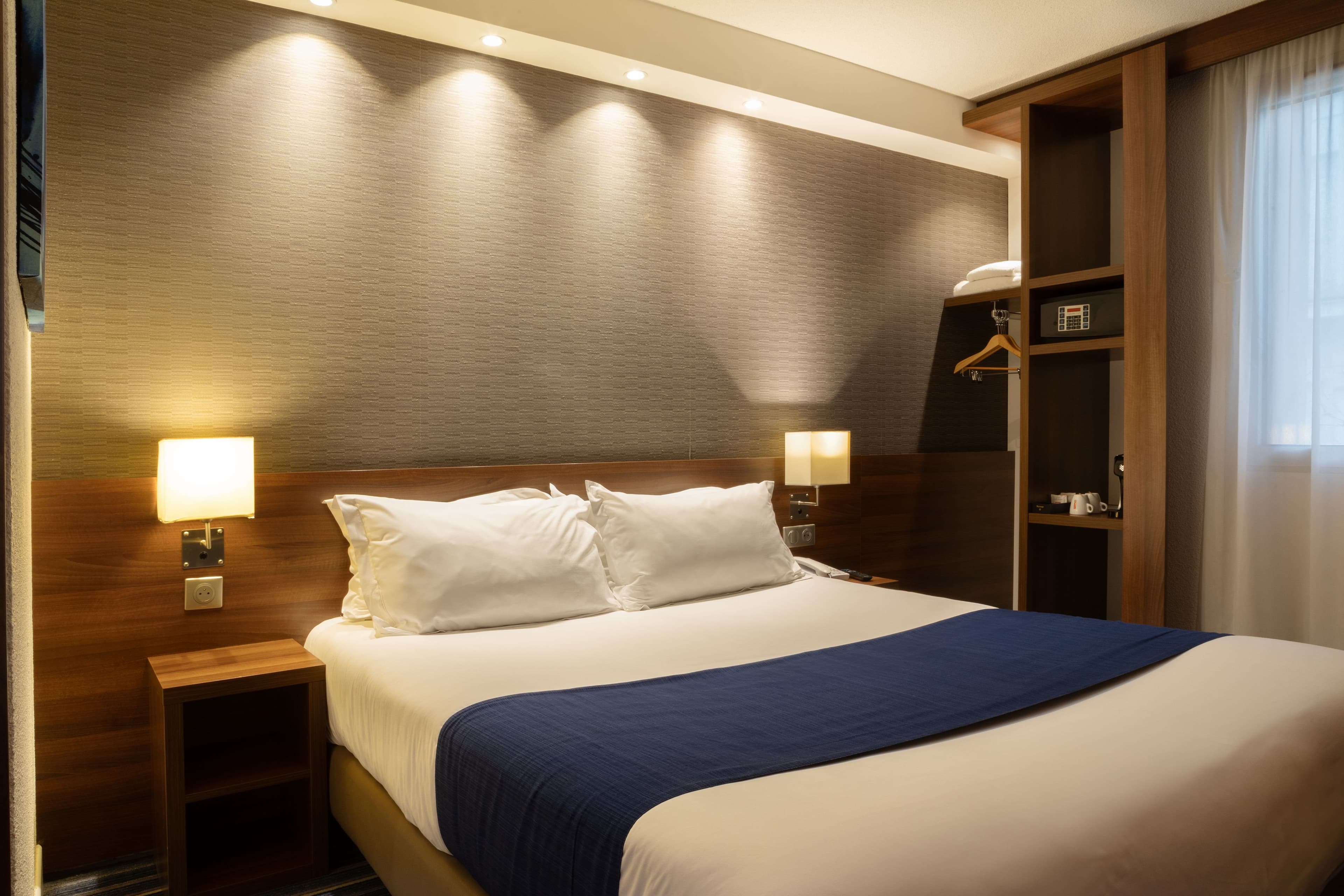 Holiday Inn Express Amiens — 6