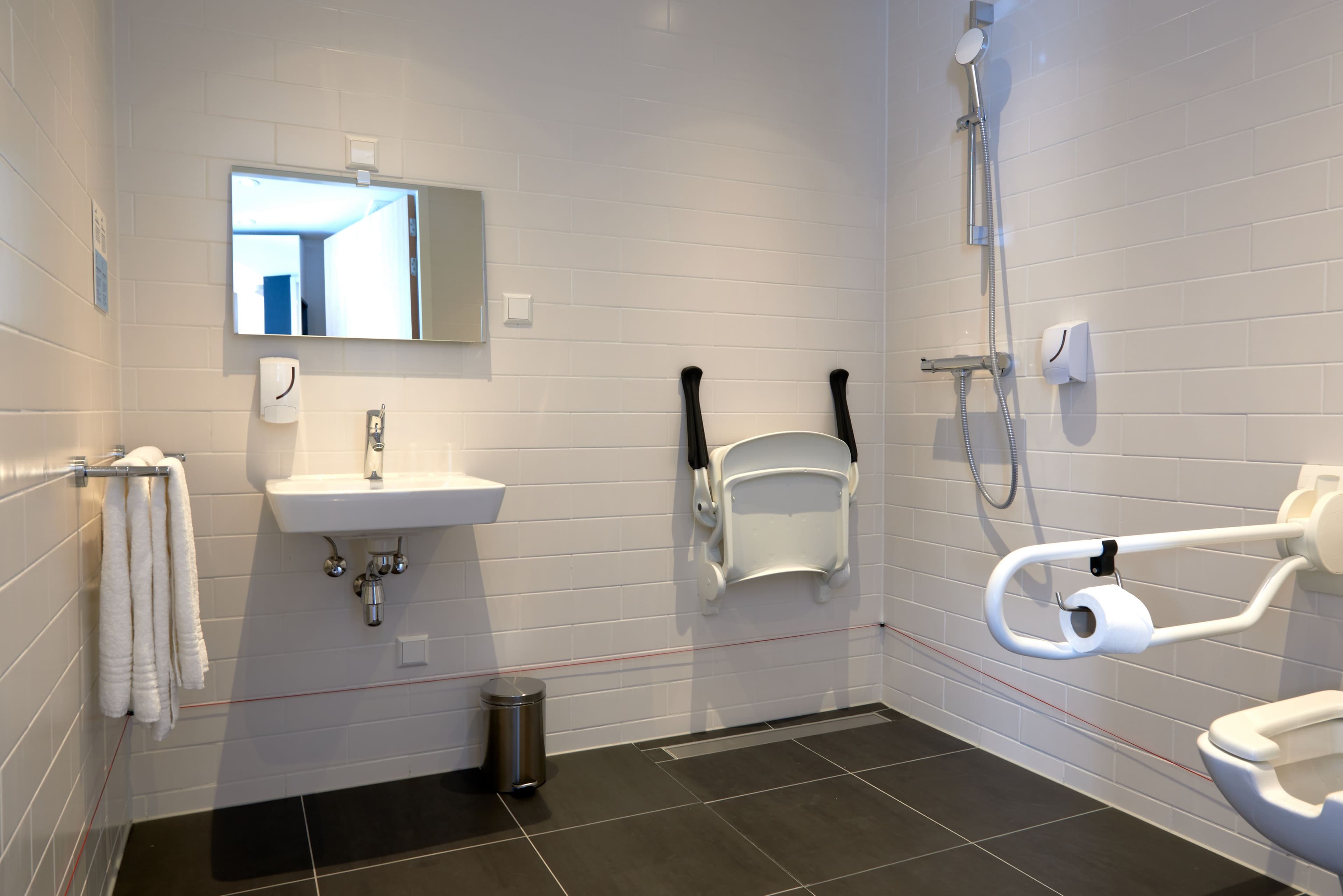 Holiday Inn Express Amsterdam - City Hall — 13