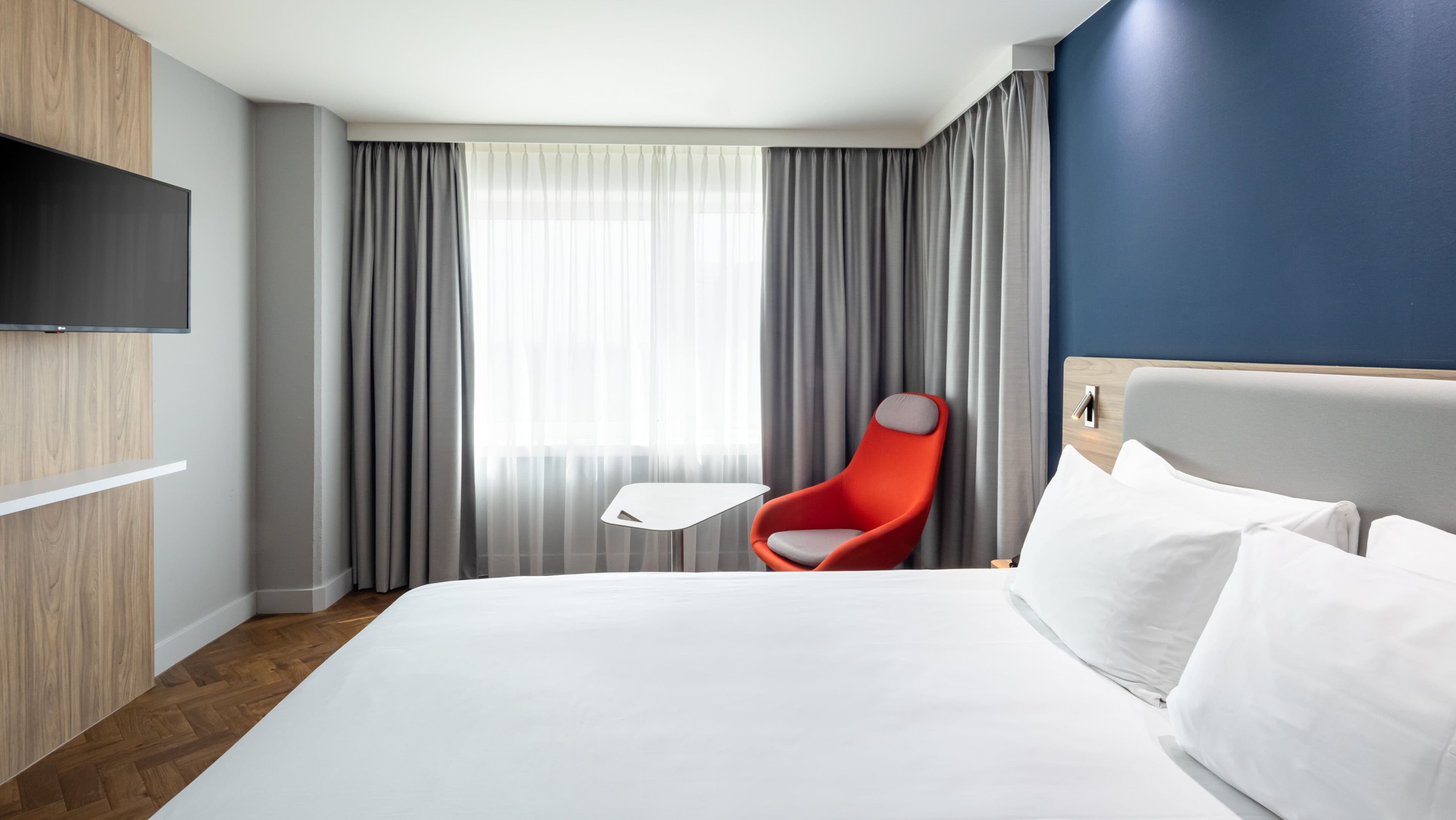 Holiday Inn Express Amsterdam - Sloterdijk Station — 14
