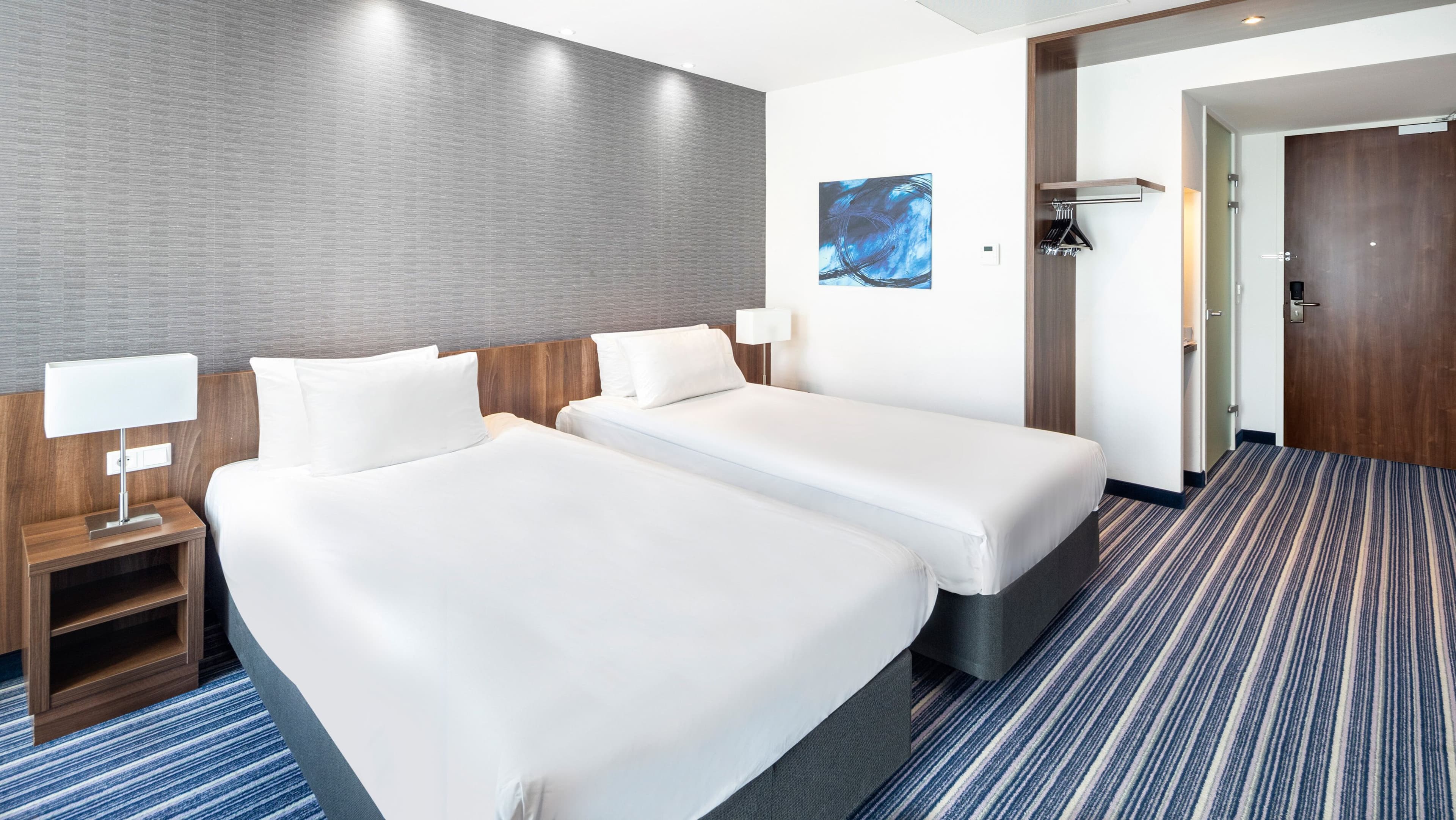 Holiday Inn Express Amsterdam - Arena Towers - Image 5
