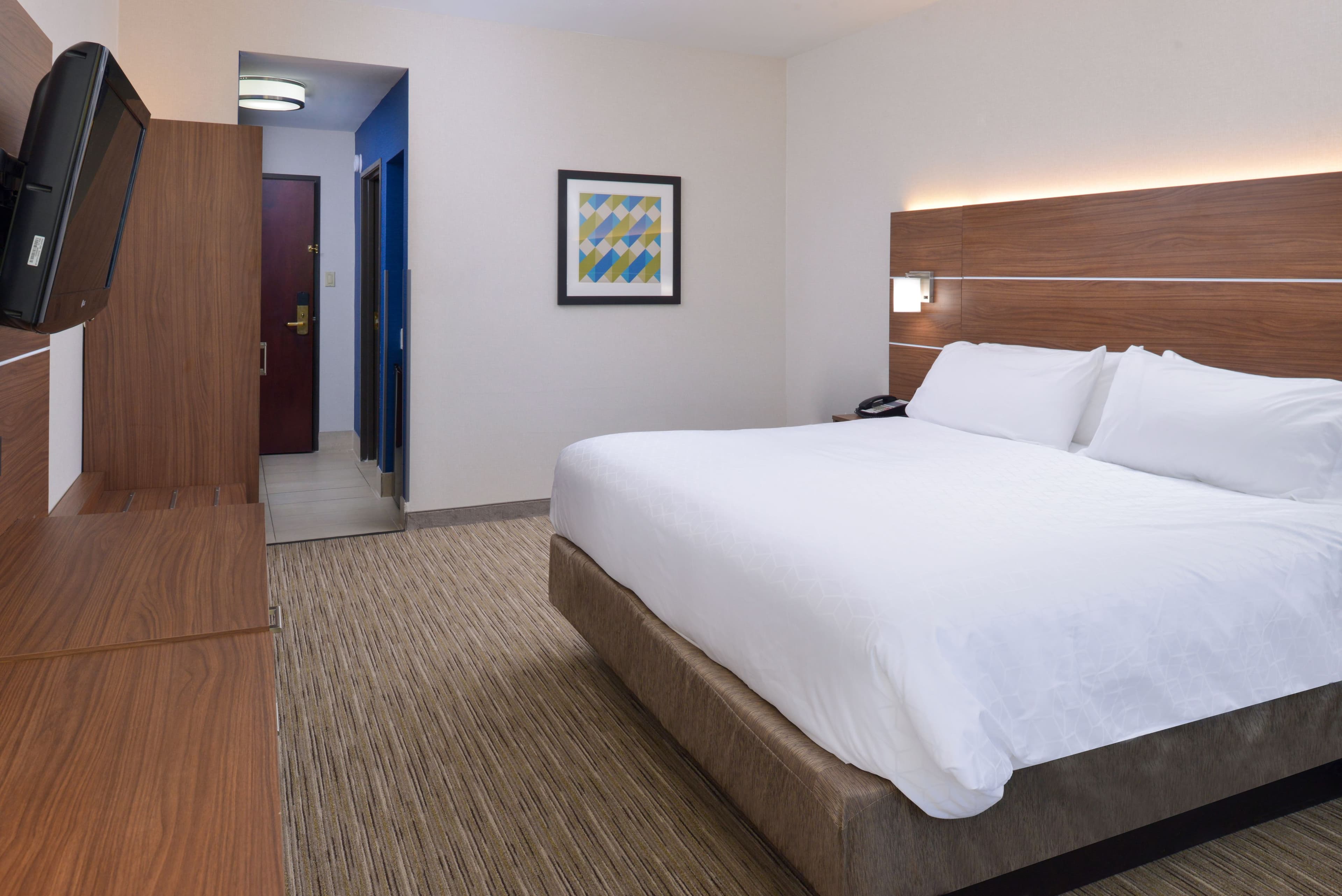 Holiday Inn Express & Suites Abilene Mall South — 7