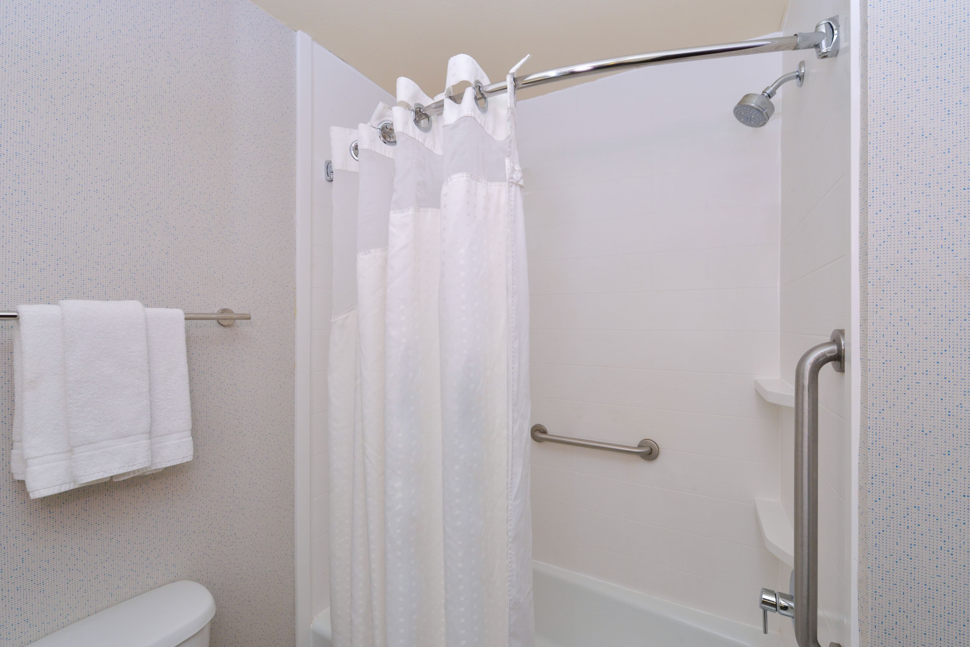 Holiday Inn Express & Suites Abilene Mall South — 24